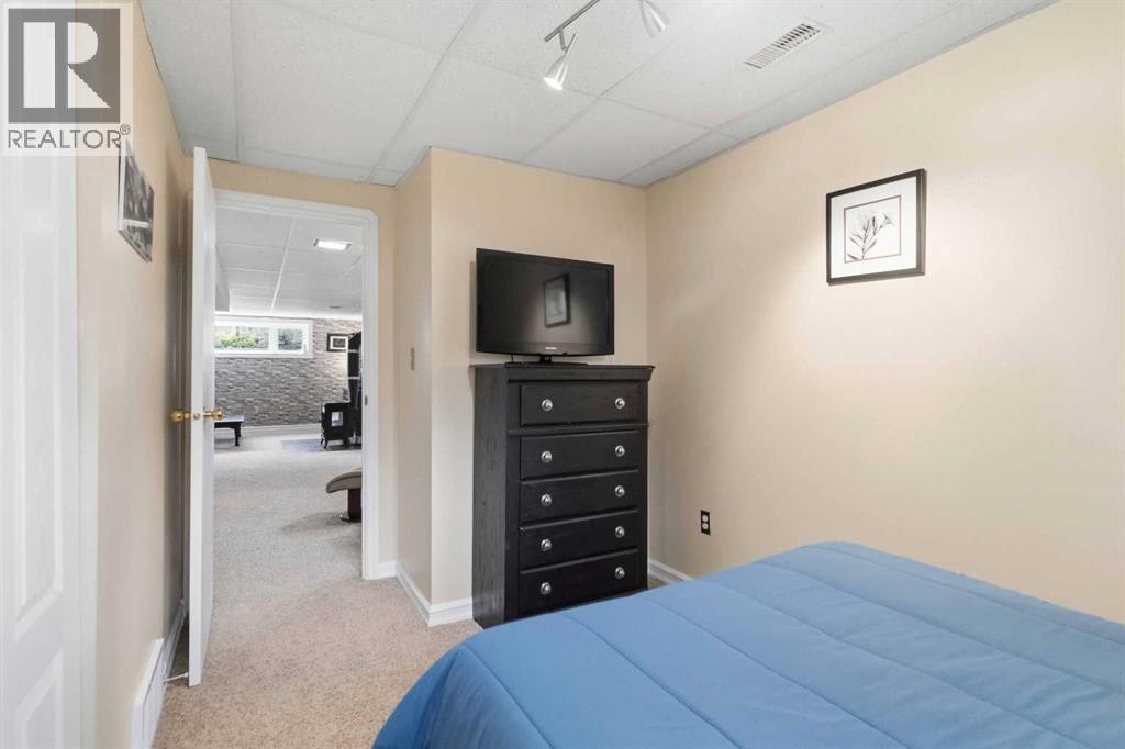 441 Signal Road, Fort McMurray