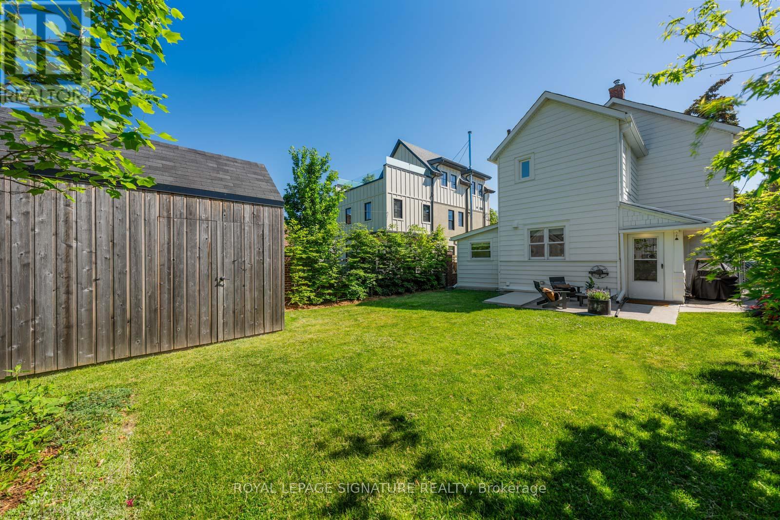 4 KIMBERLEY AVENUE - 40