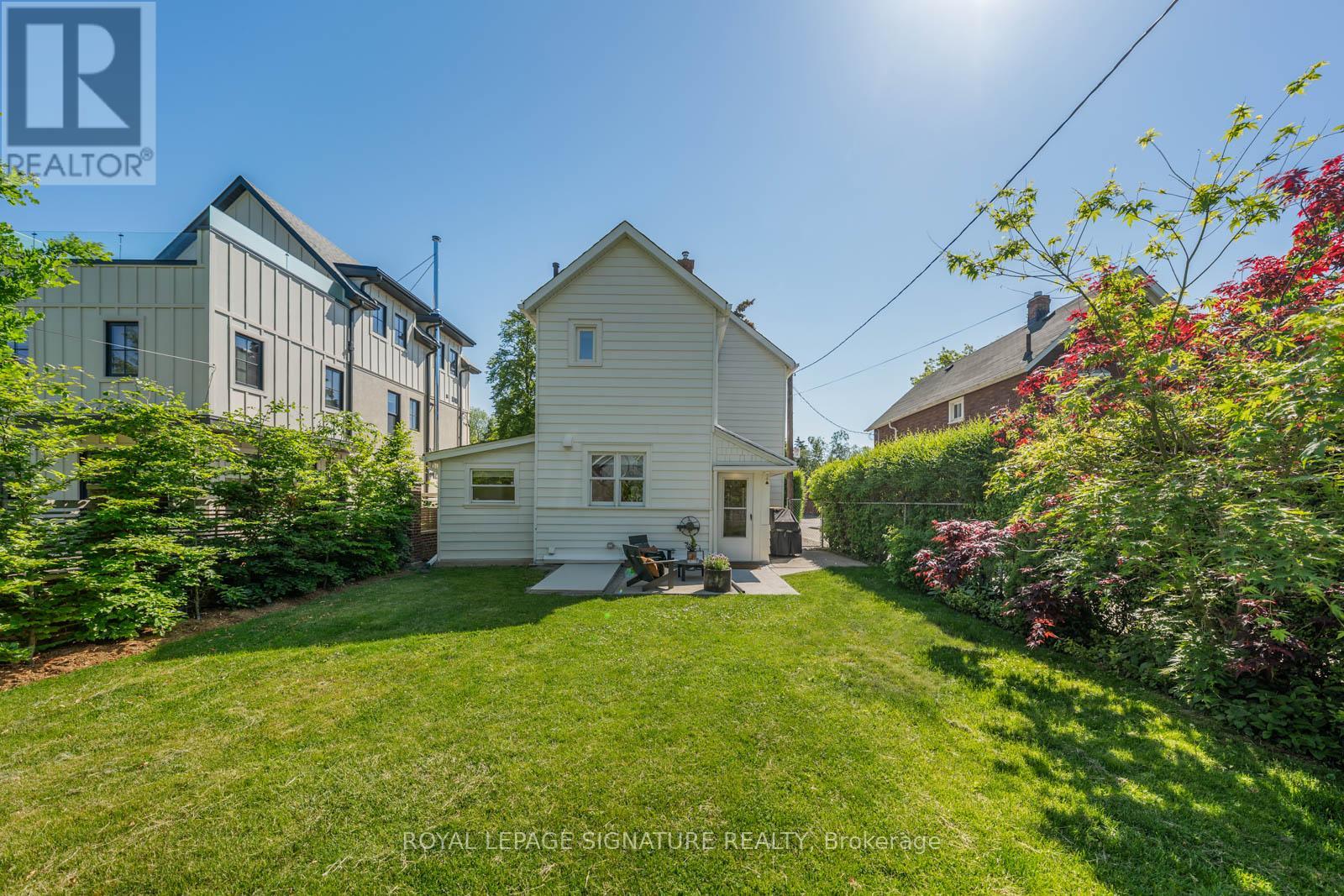 4 KIMBERLEY AVENUE - 41