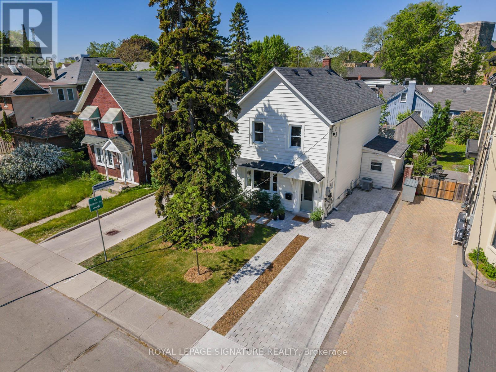 4 KIMBERLEY AVENUE - 42