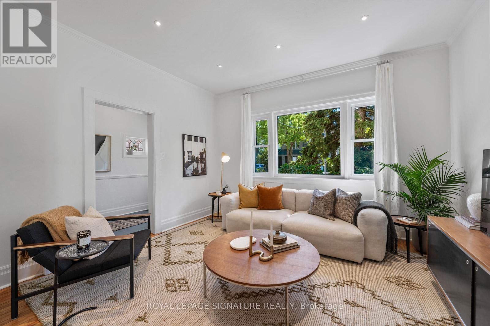 4 KIMBERLEY AVENUE - 7