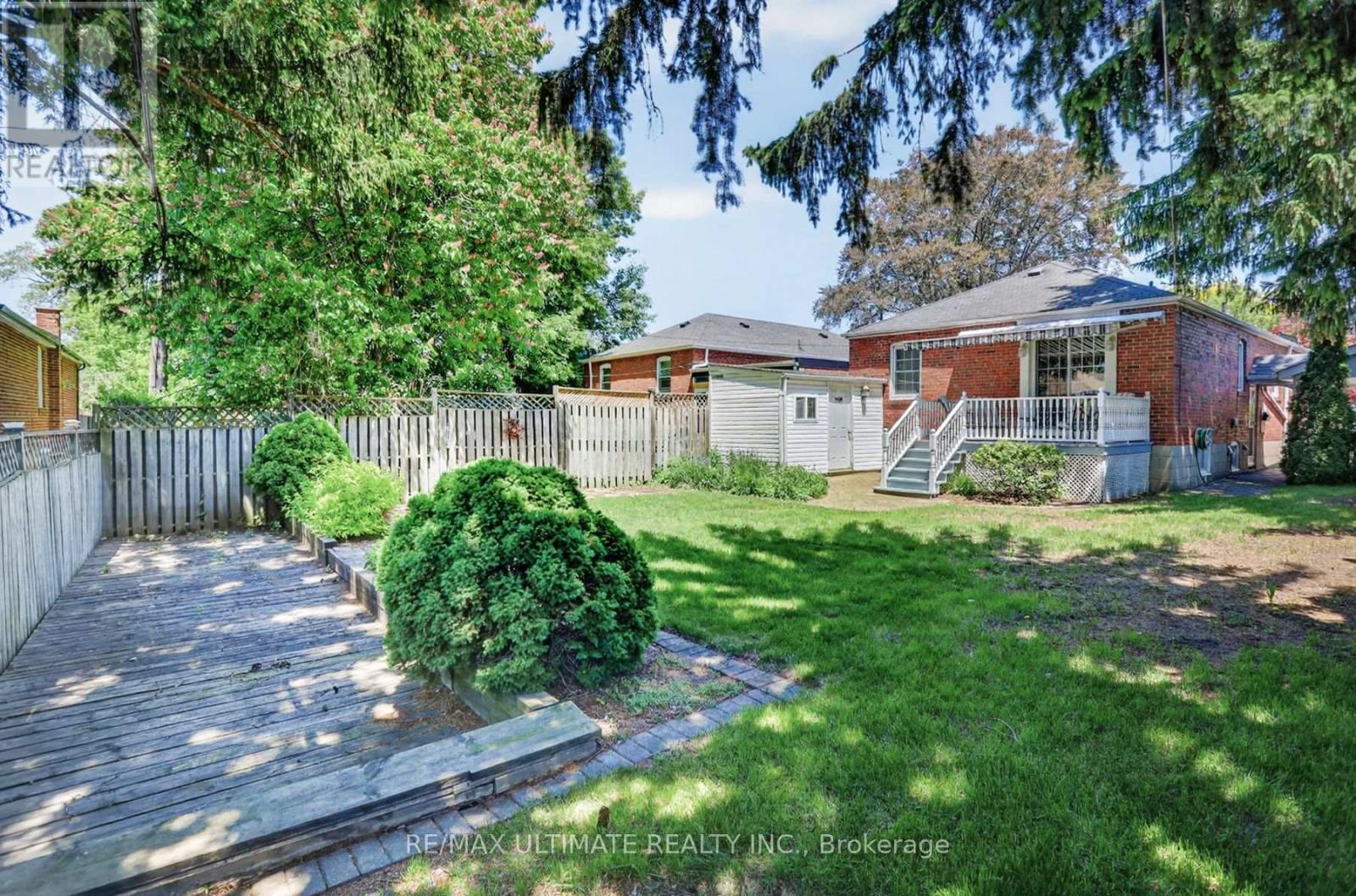 20 CORINNE CRESCENT - 49