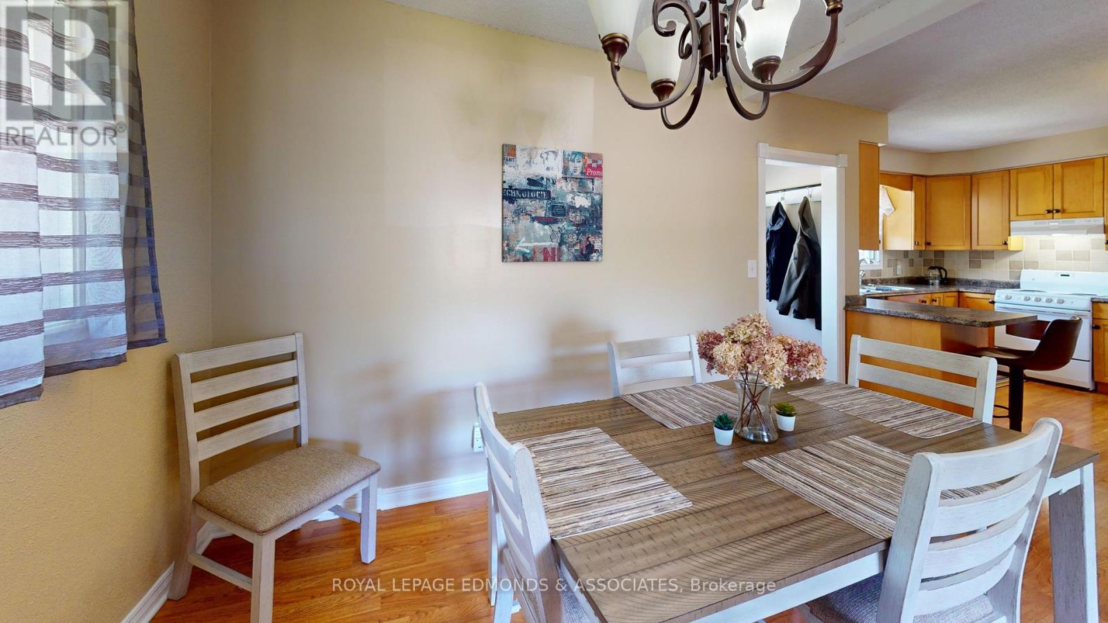 11837 ROUND LAKE ROAD - 11