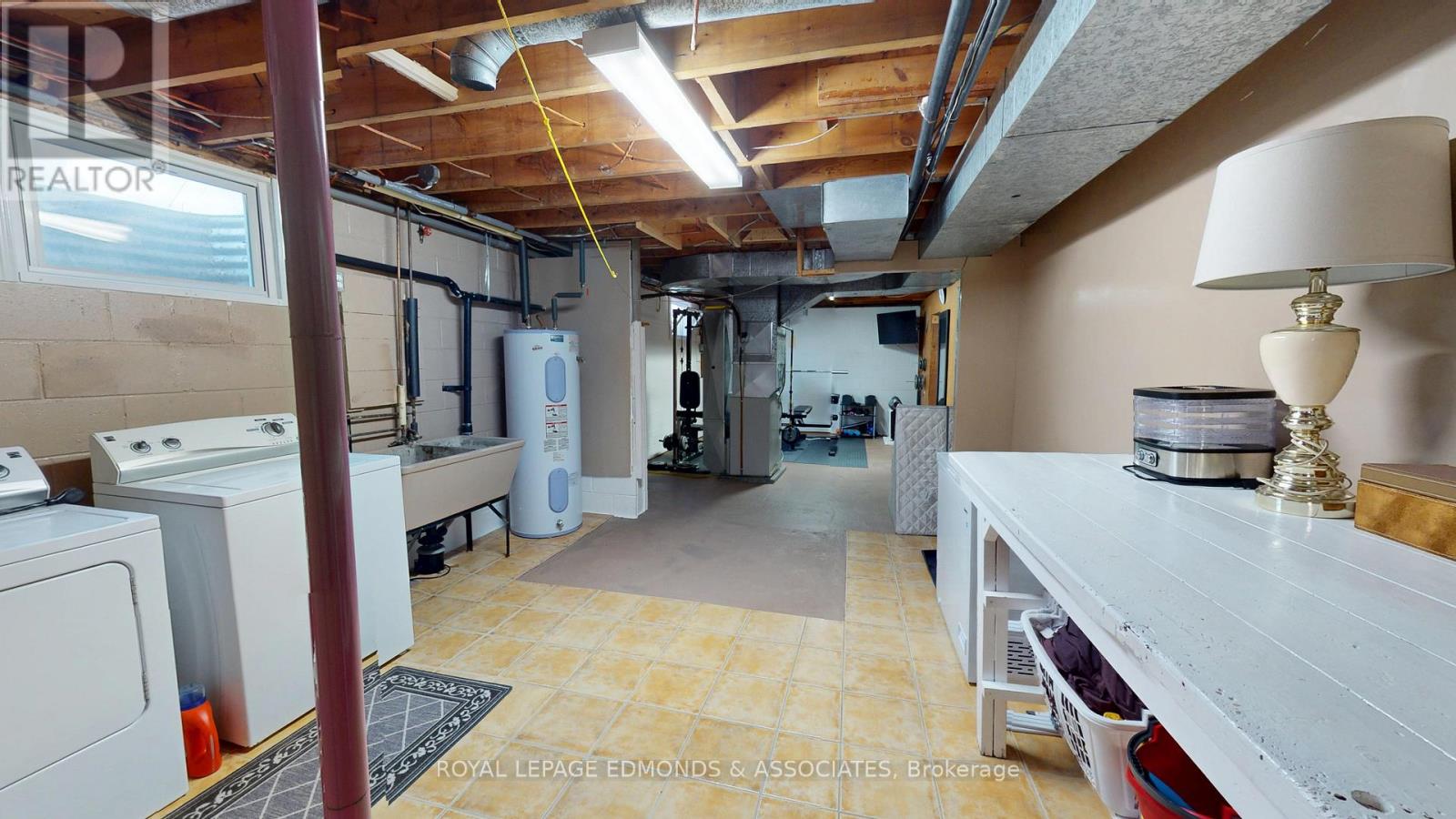 11837 ROUND LAKE ROAD - 37