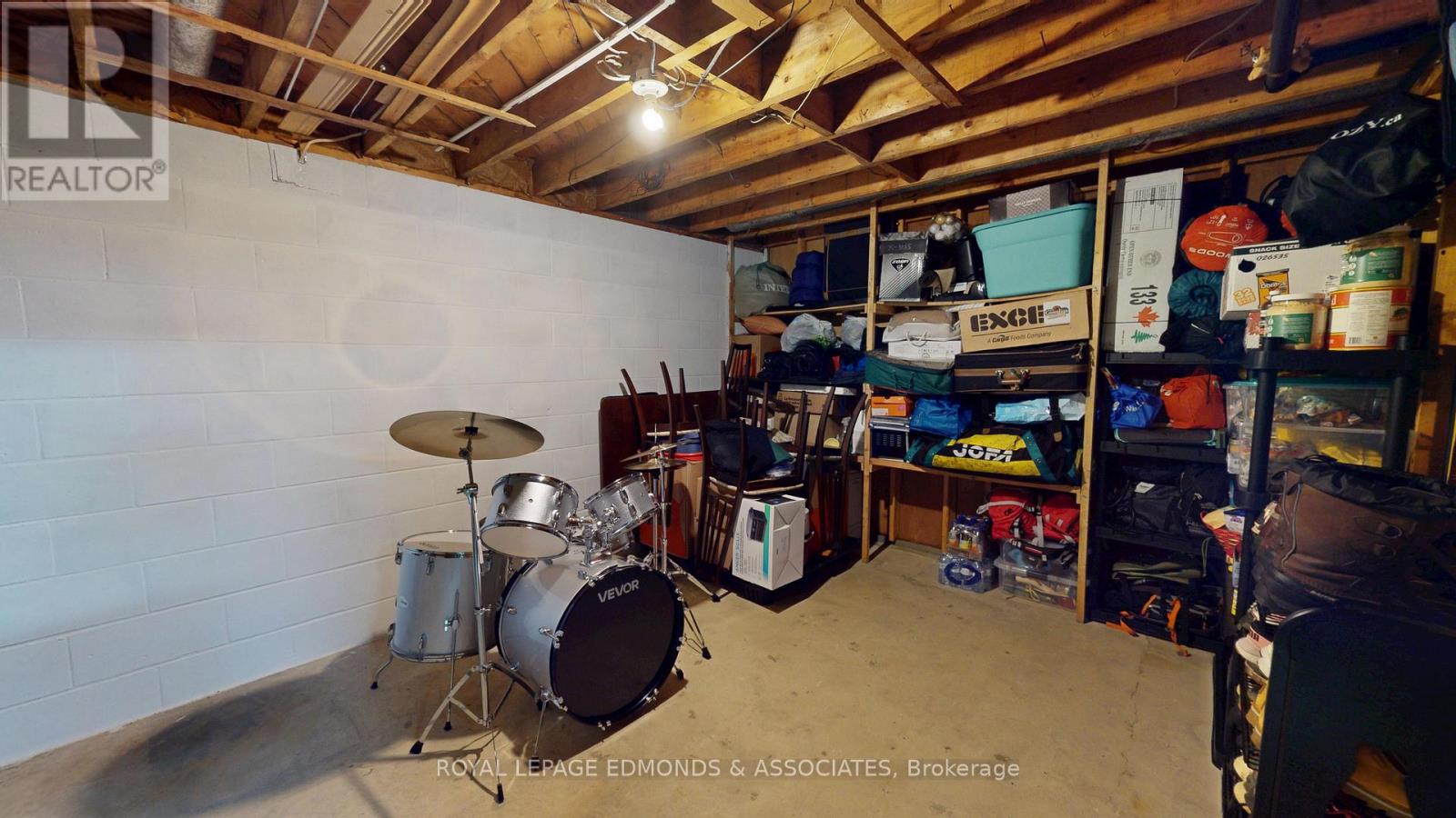 11837 ROUND LAKE ROAD - 39