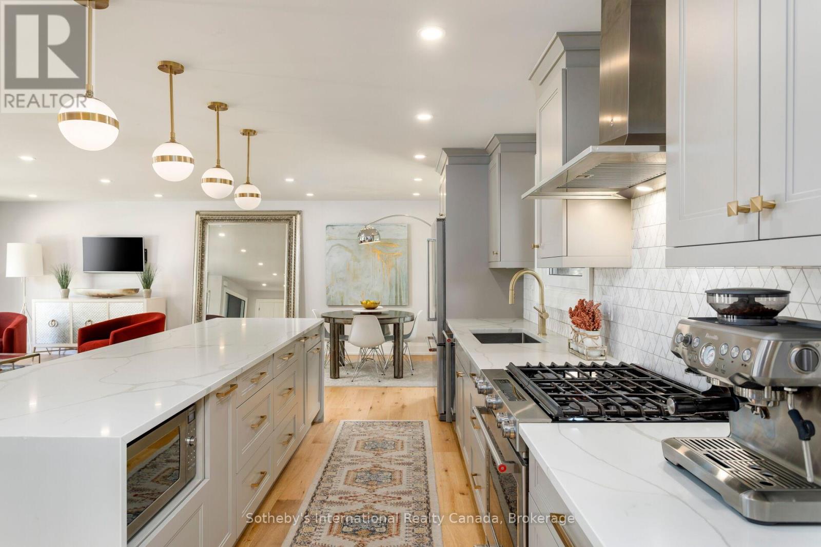 312 PINEGROVE ROAD - 11