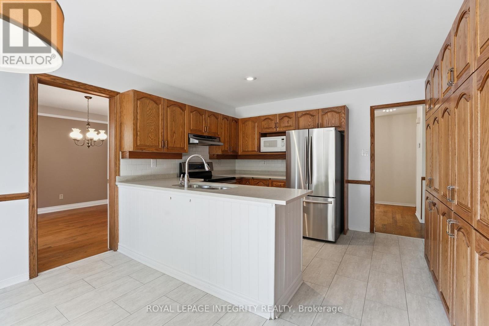 50 BRAMBLE WOOD CRESCENT - 11