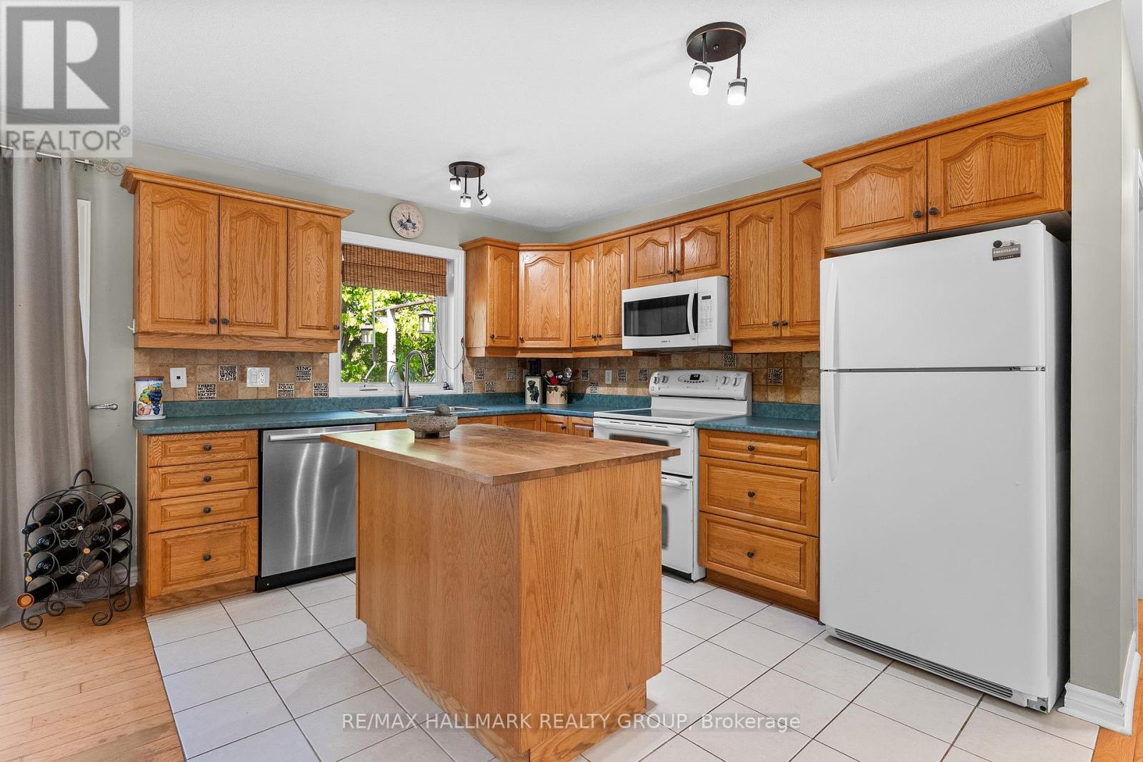 184 OLD PAKENHAM ROAD - 13