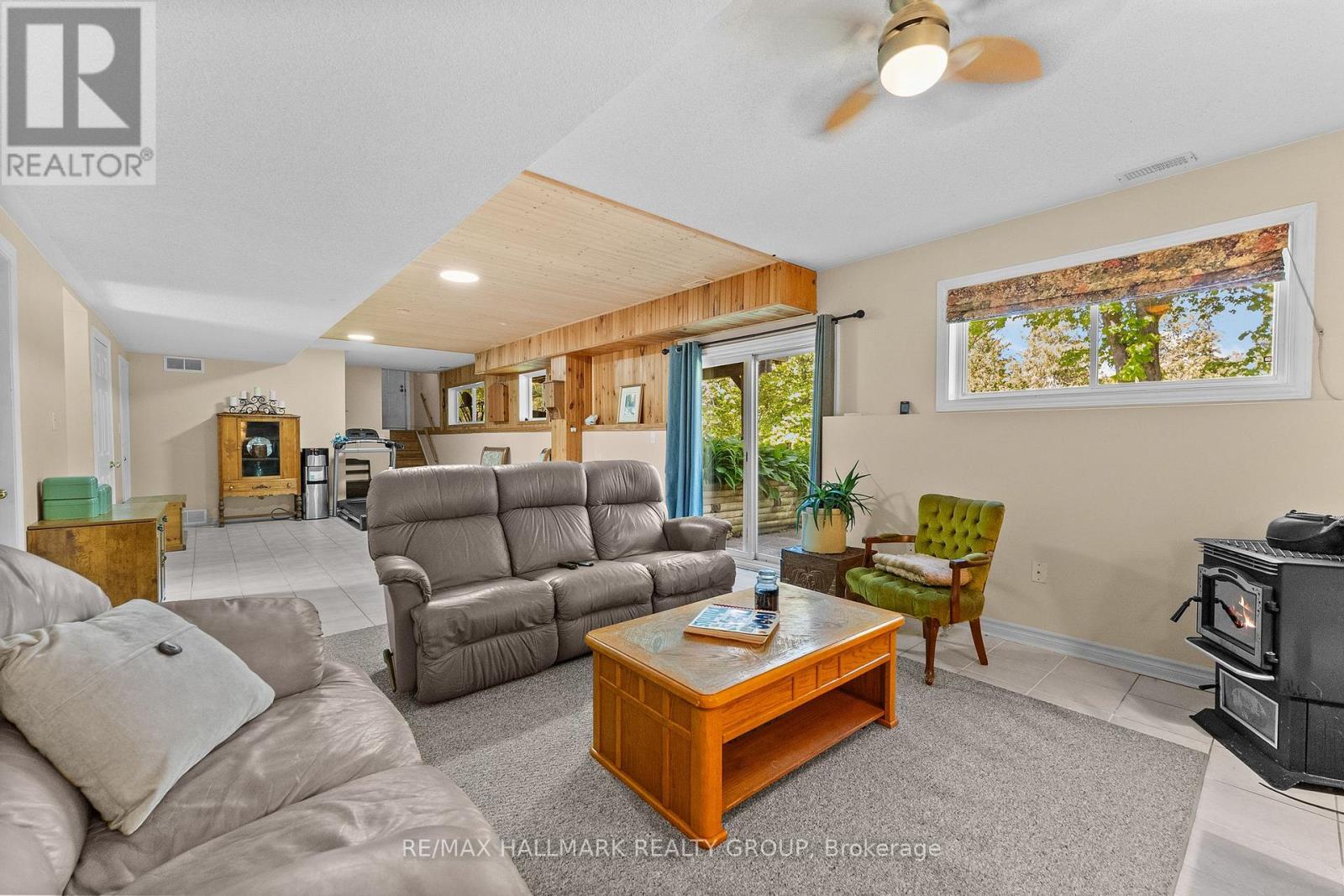 184 OLD PAKENHAM ROAD - 28