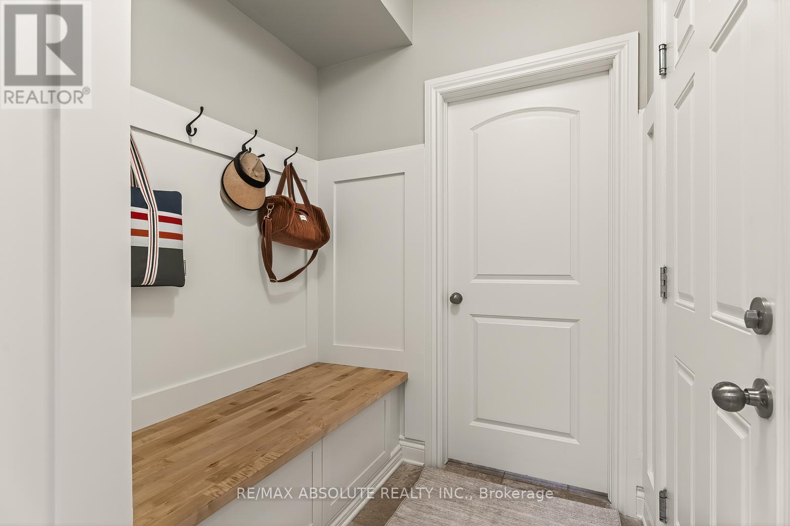 414 LANDSWOOD WAY - 26