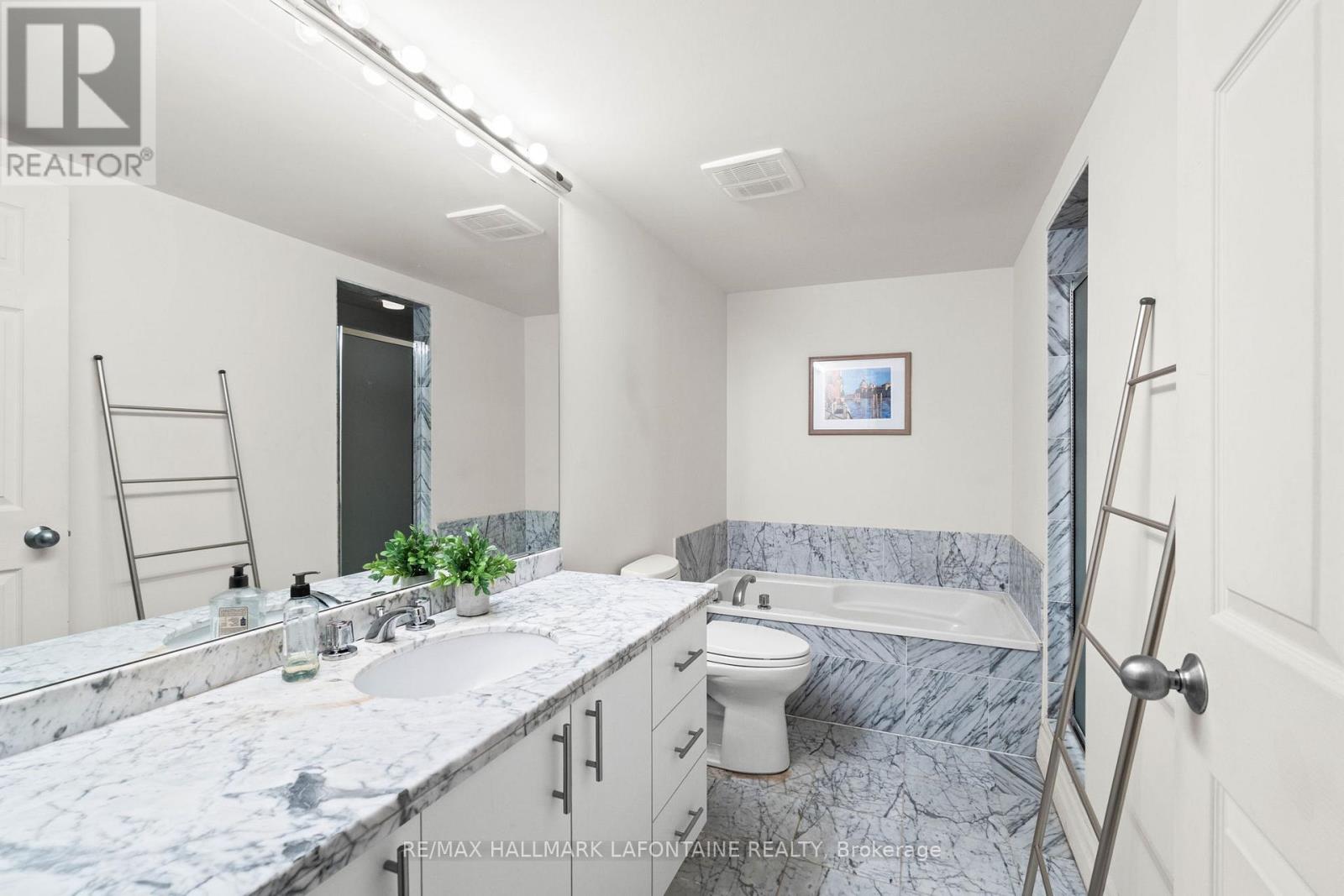 2 Bed, 2 Bath House for Rent in Ottawa – 101 – 21 DURHAM PRIVATE, Ottawa – MLS# X13240698 - Image 19