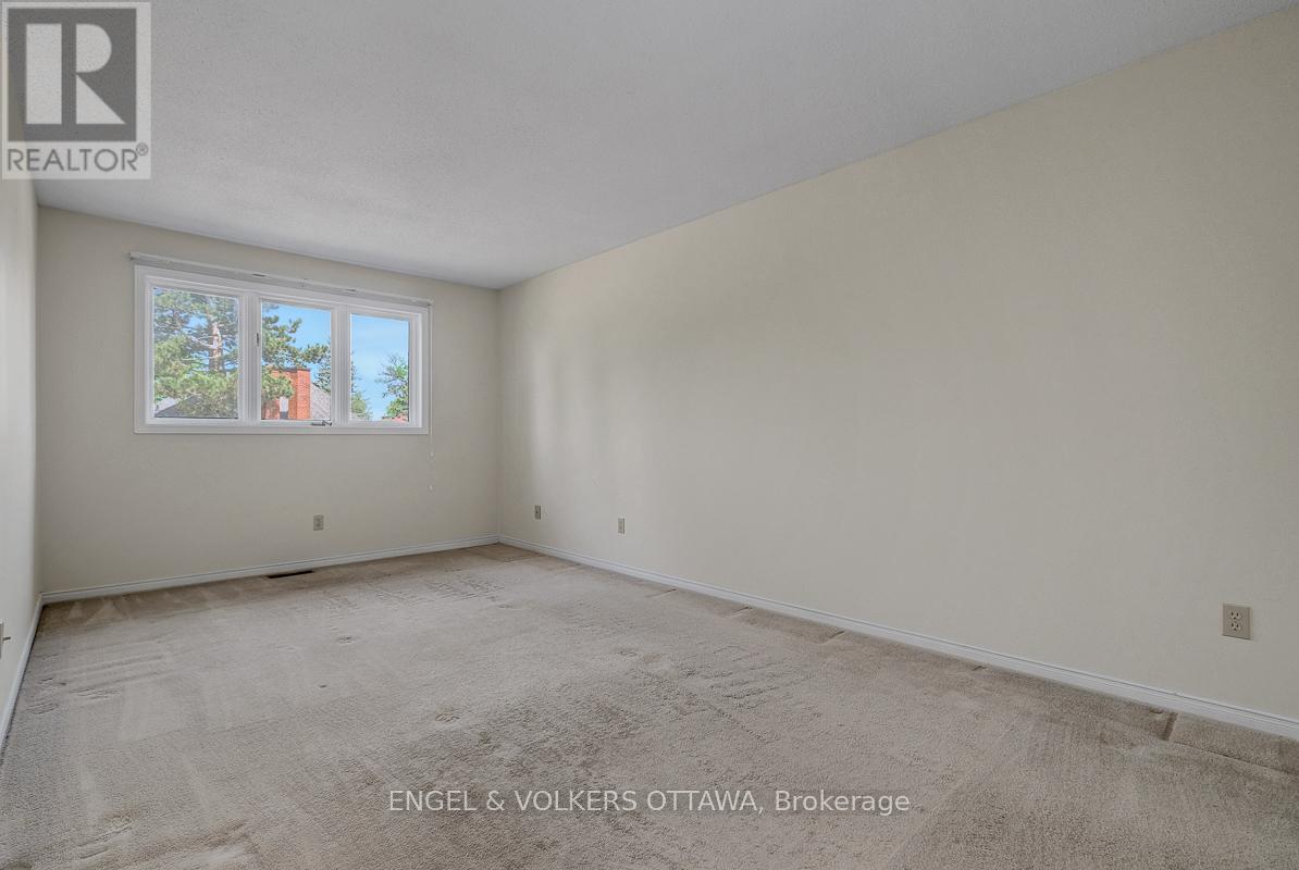 210 CYPRESS COURT - 27