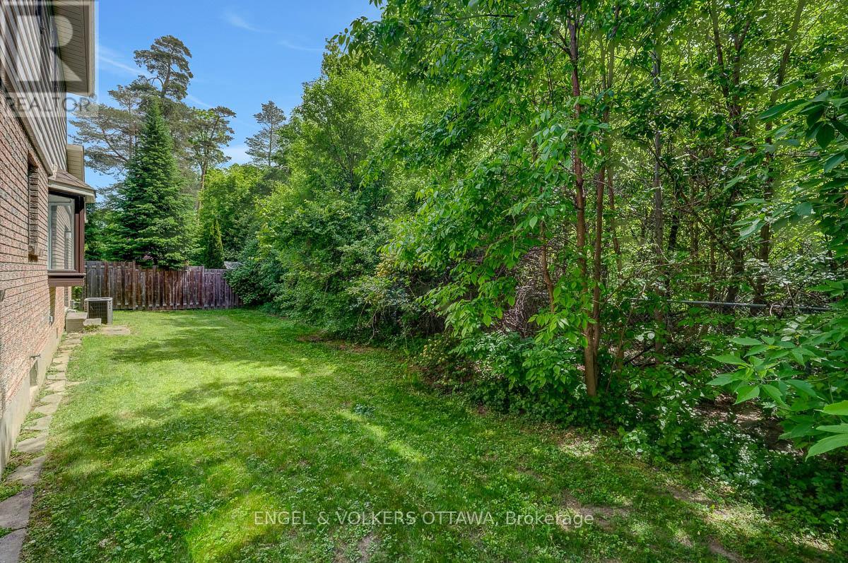 210 CYPRESS COURT - 46
