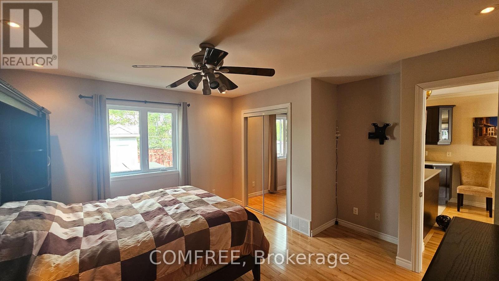 410 MARC ANDRE STREET - 13