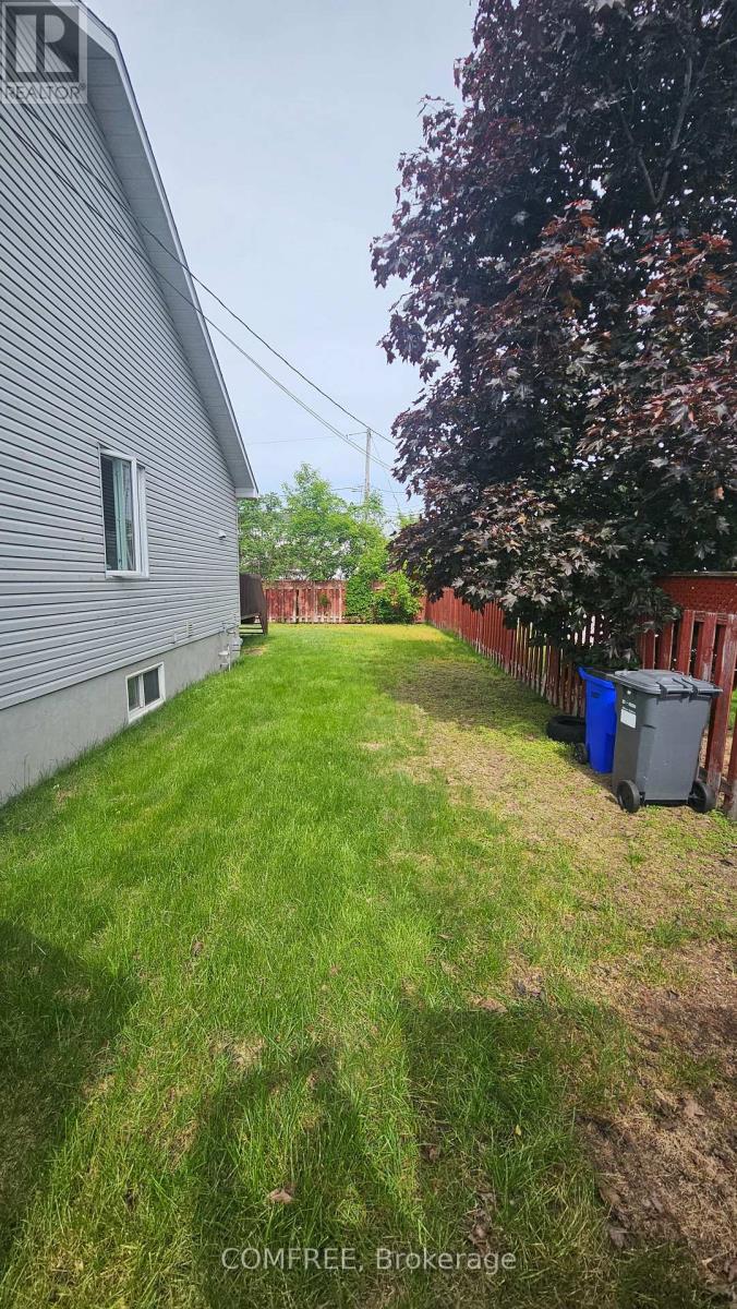 410 MARC ANDRE STREET - 30