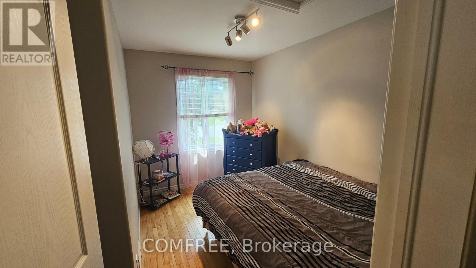410 MARC ANDRE STREET - 9