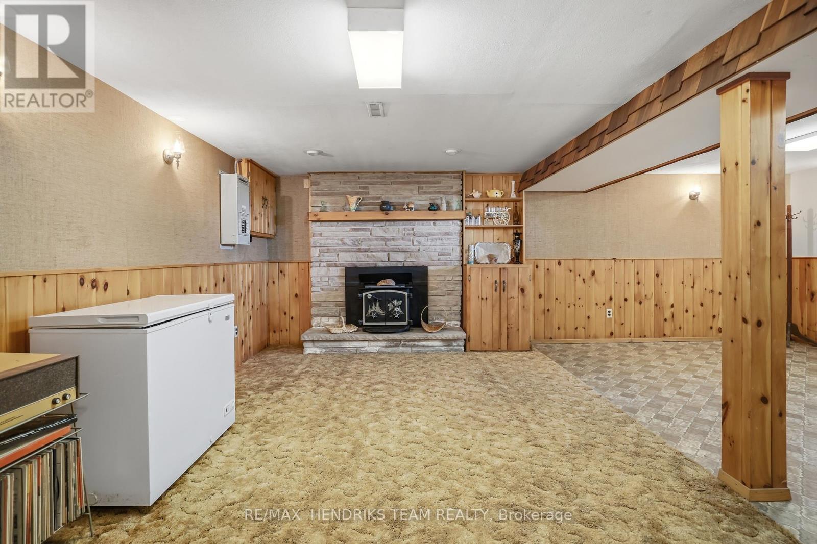 42014 HWY 3 - 20