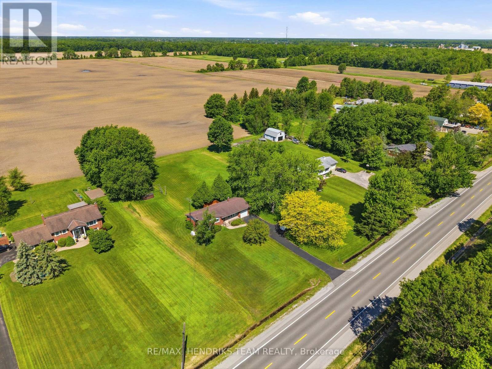 42014 HWY 3 - 32