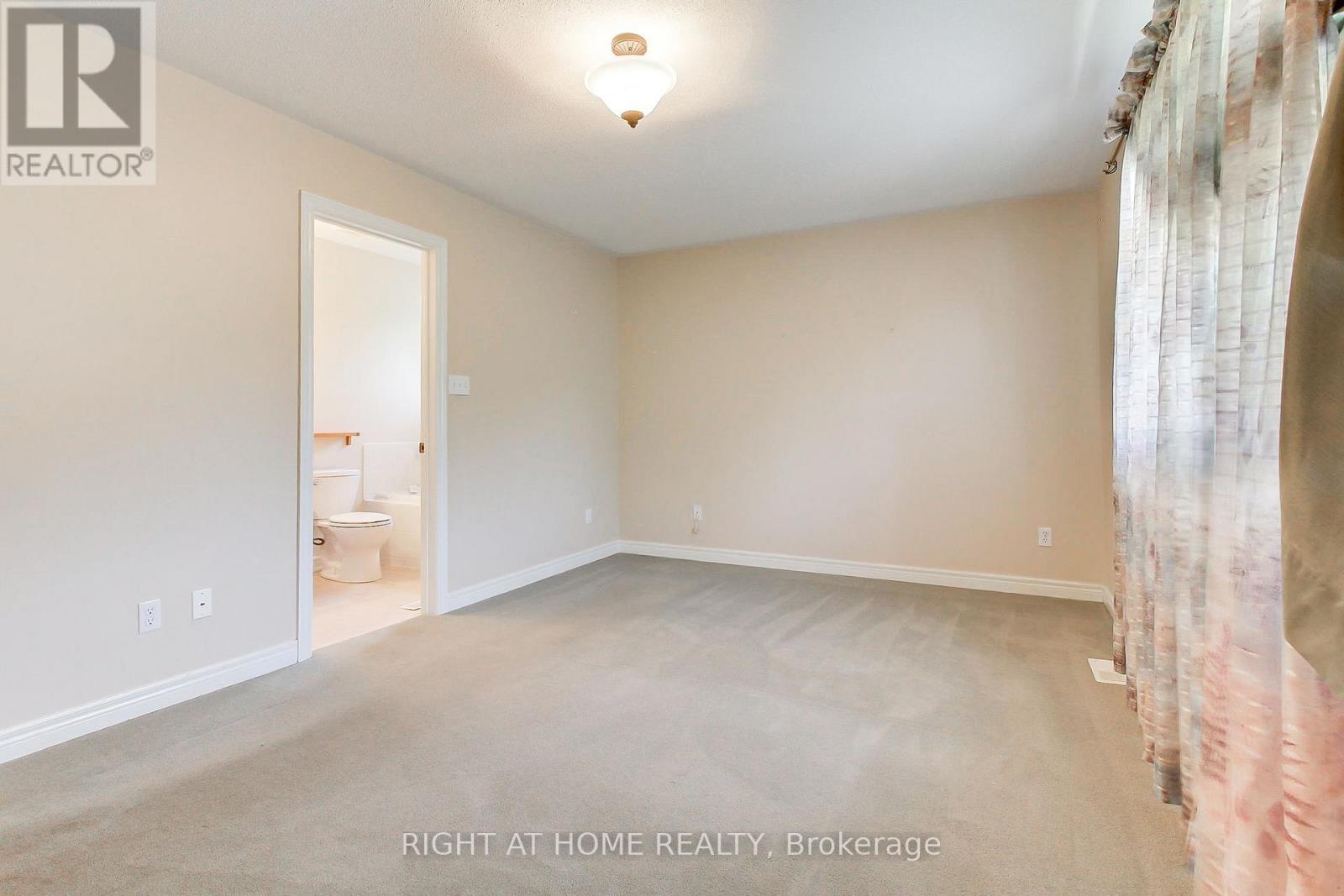 50 DOVEDALE DRIVE - 27