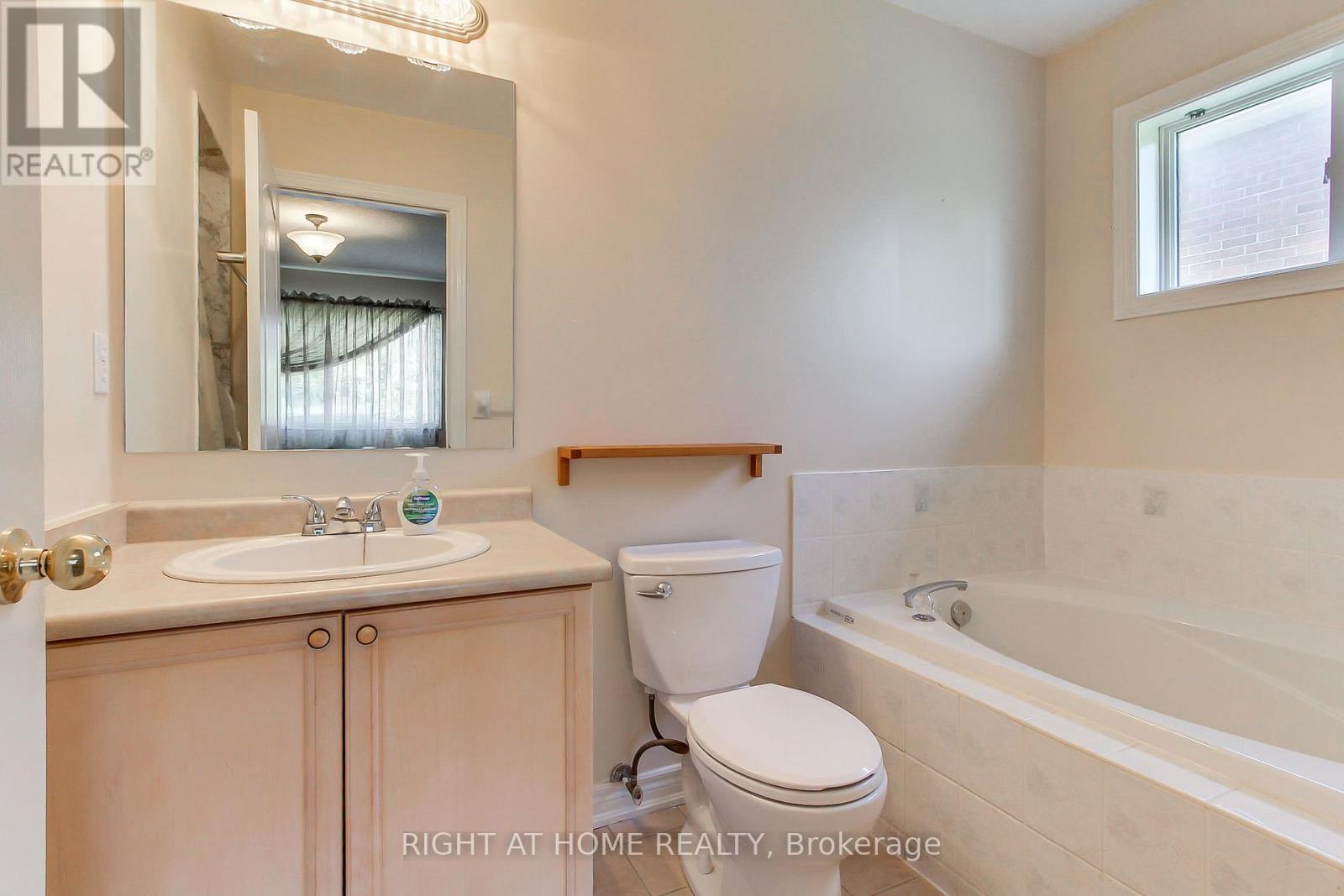 50 DOVEDALE DRIVE - 29