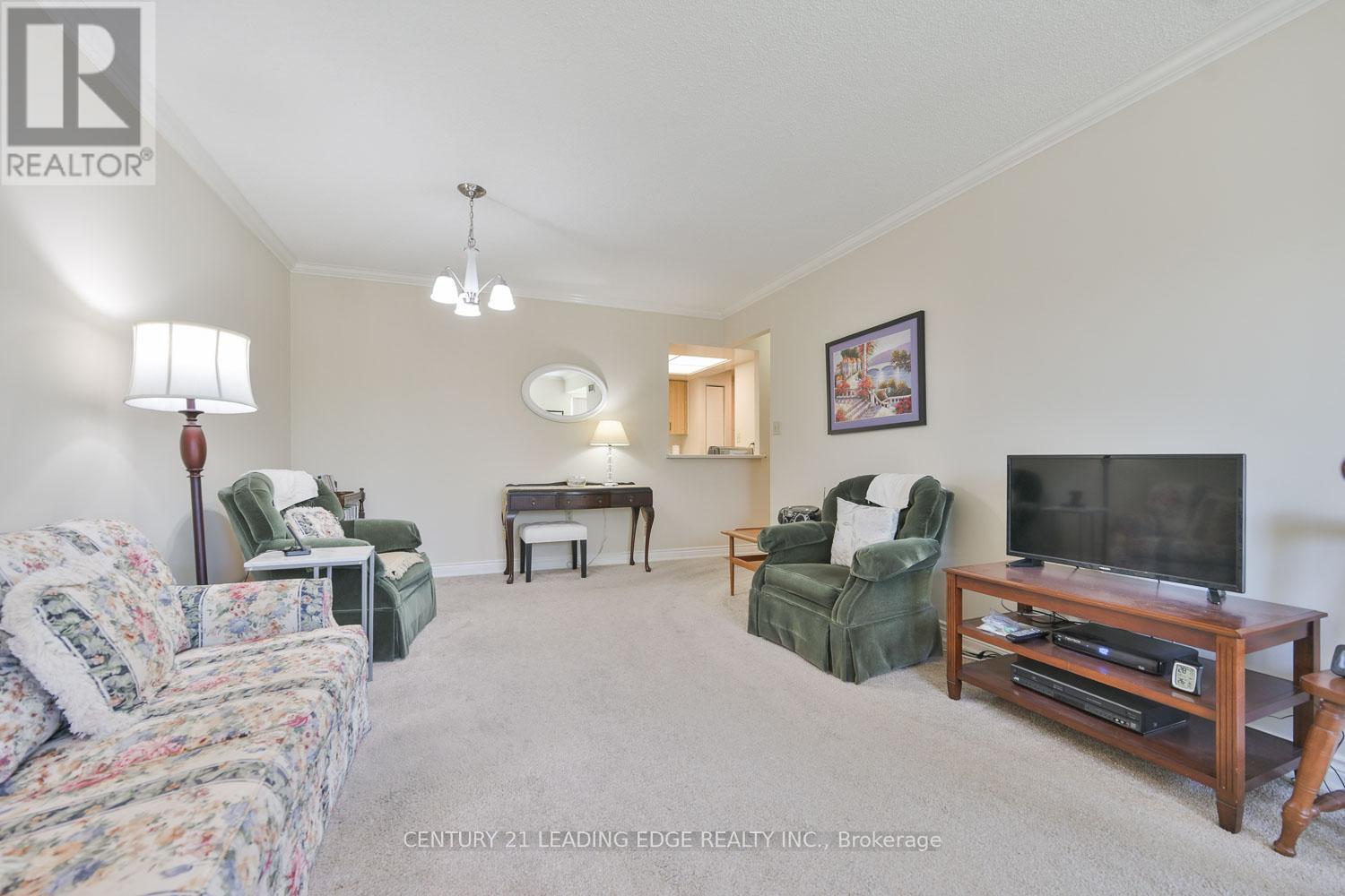 #232 100 ANNA RUSSELL WAY - 11