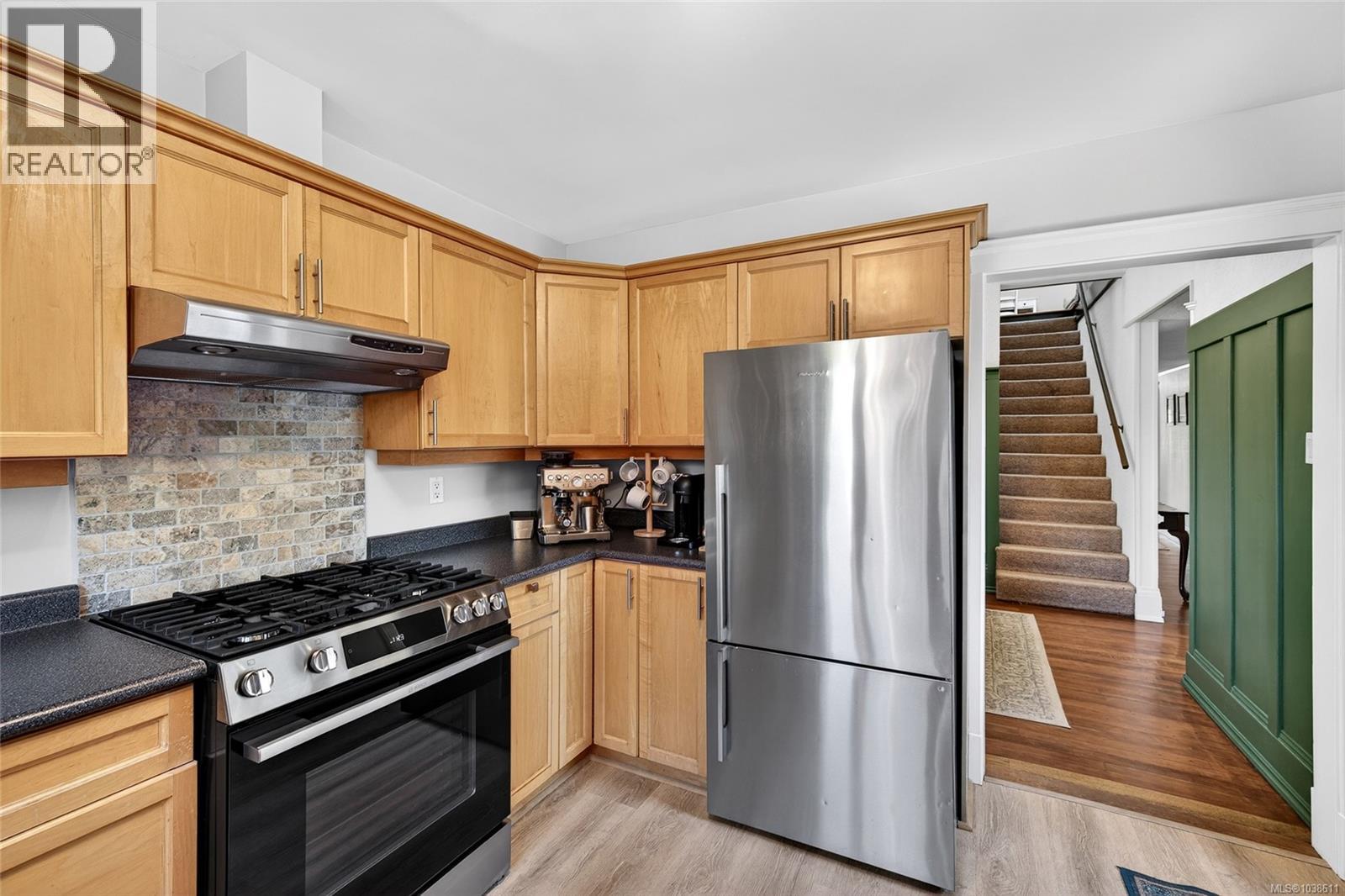 3354 Wishart Rd - 31