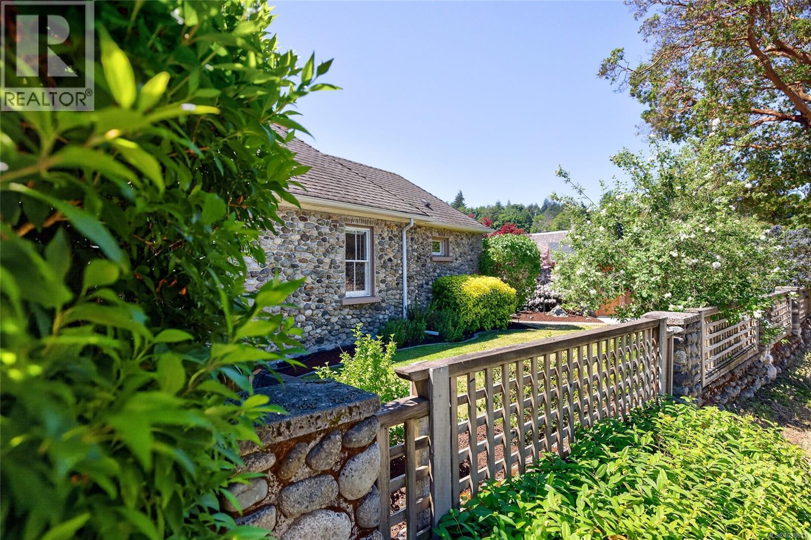  3354 Wishart Road, Colwood
