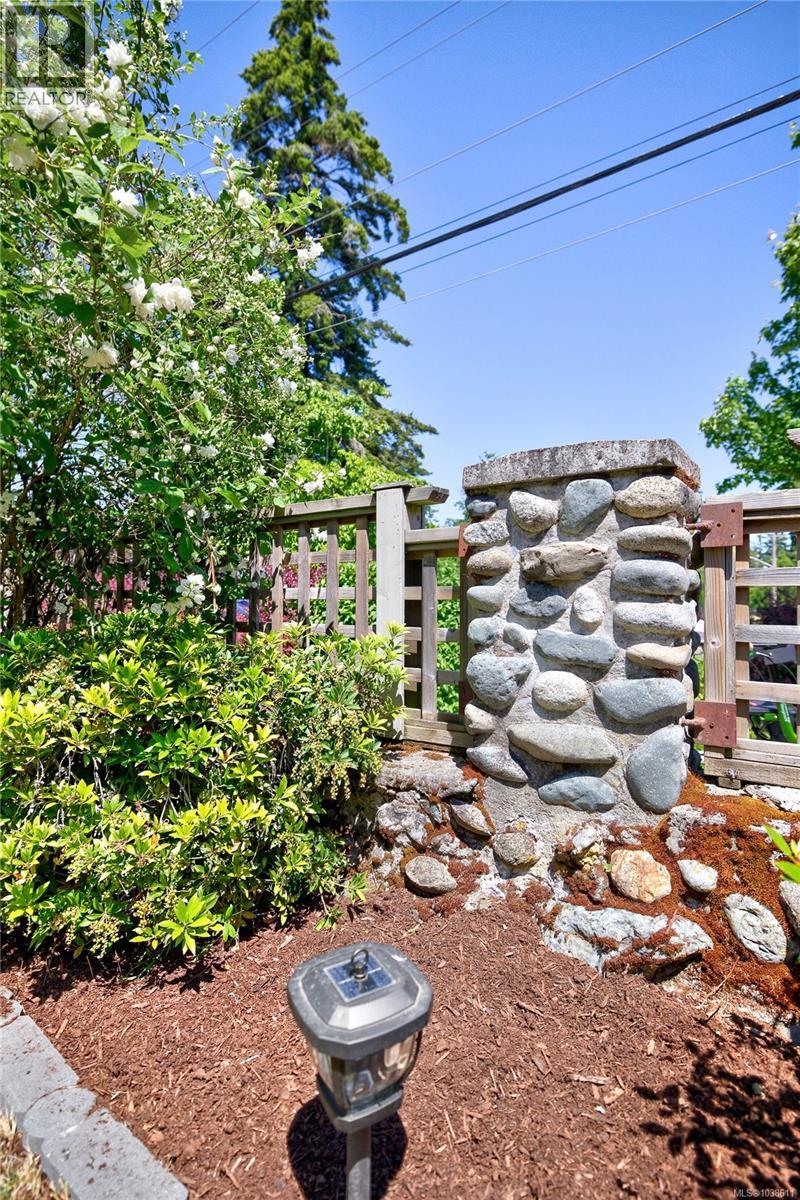 3354 Wishart Rd - 51