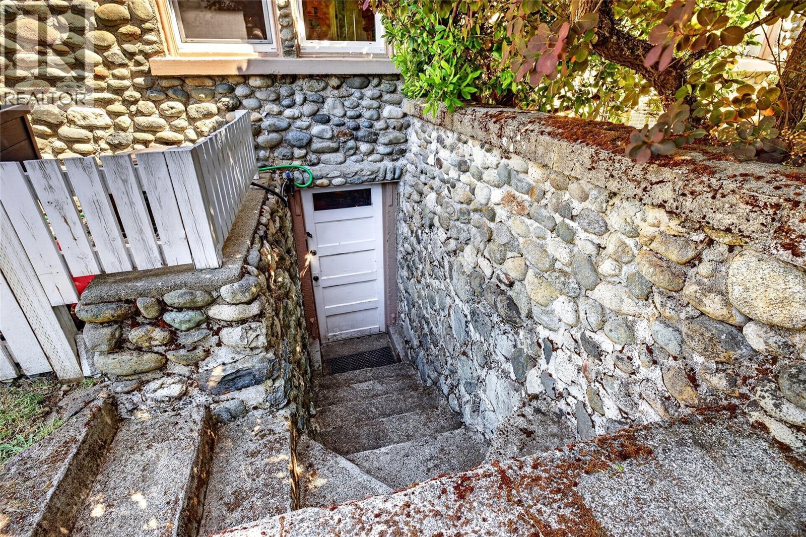  3354 Wishart Road, Colwood