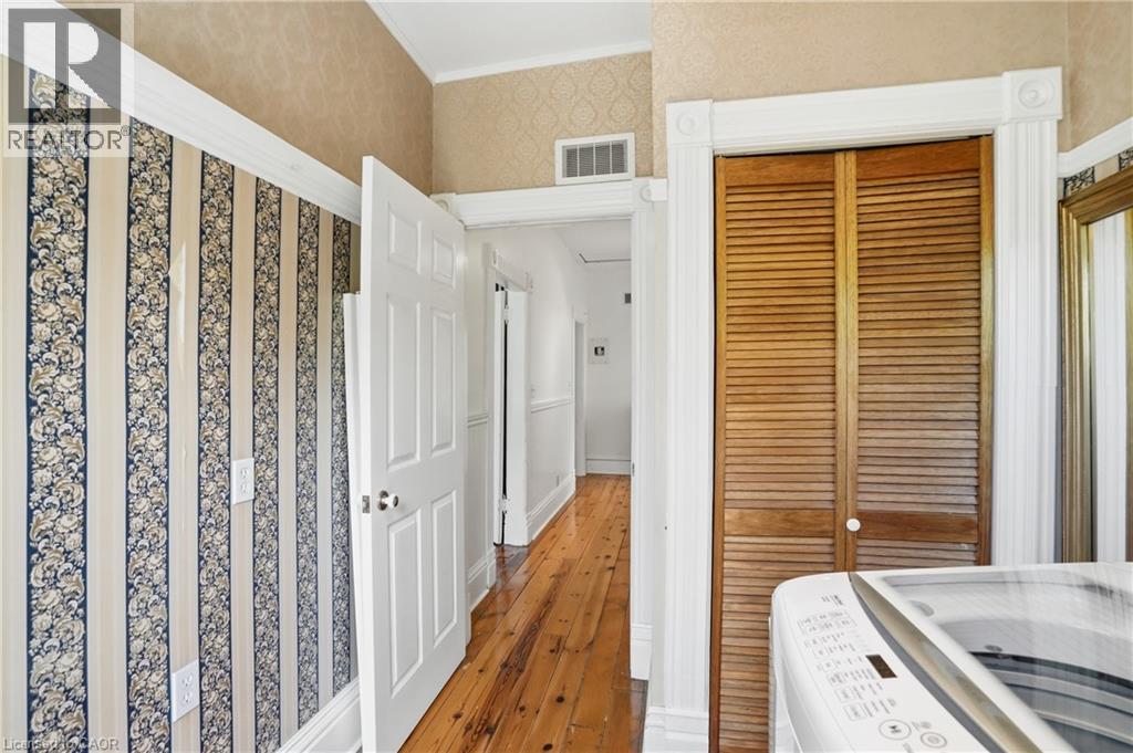 86 OAK Street - 17
