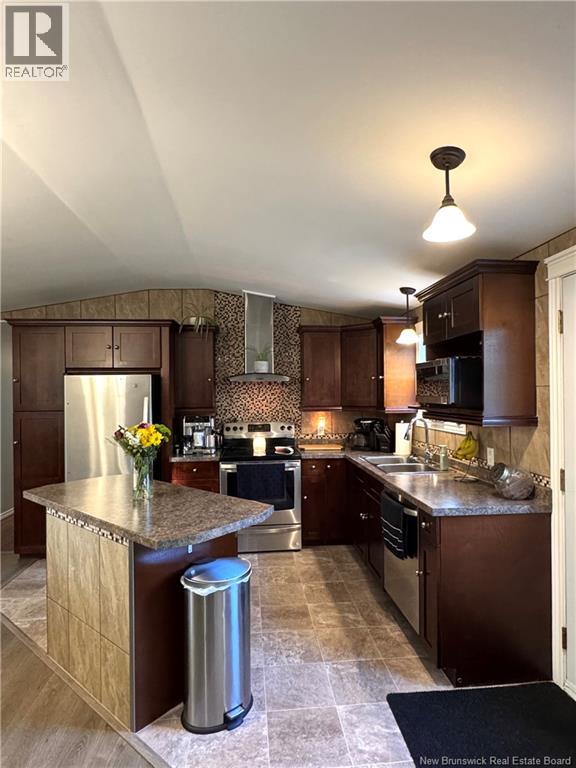 491 McKinnon Road - 8