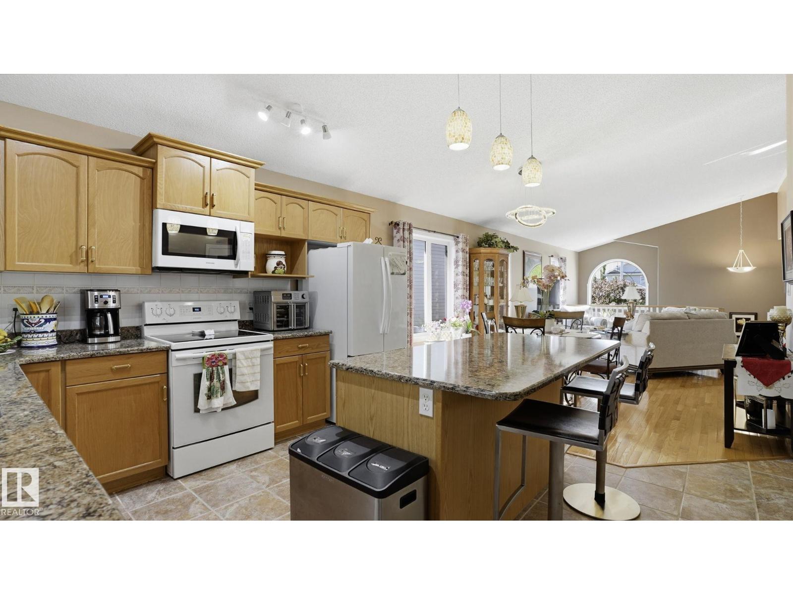 856 Graham Wynd NW - 13