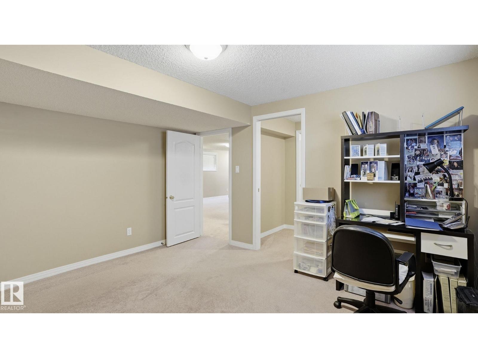 856 Graham Wynd NW - 30