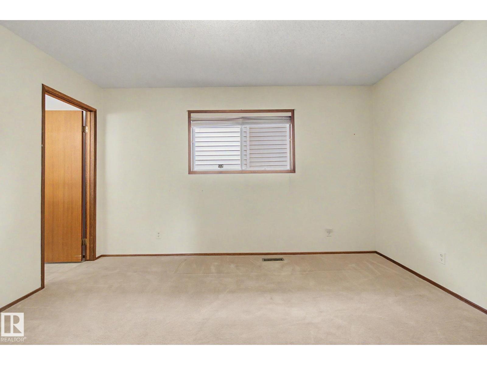 2907 49 ST NW - 31