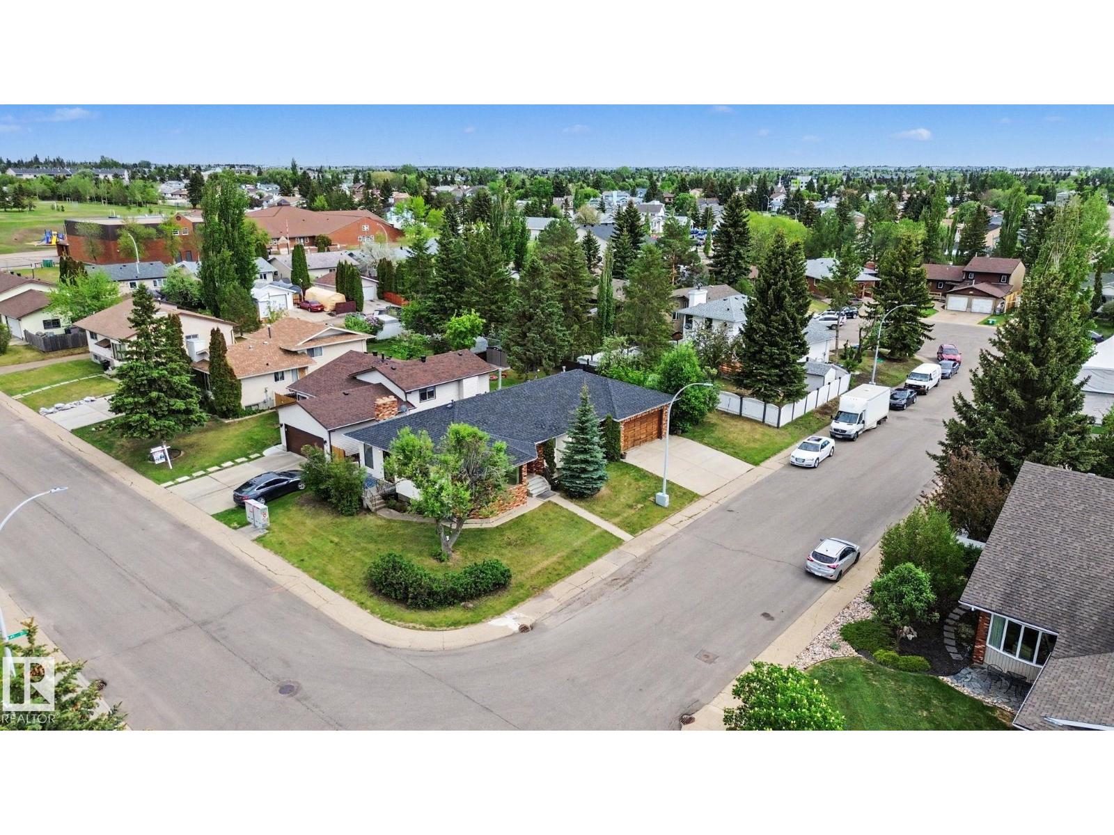 2907 49 ST NW - 67