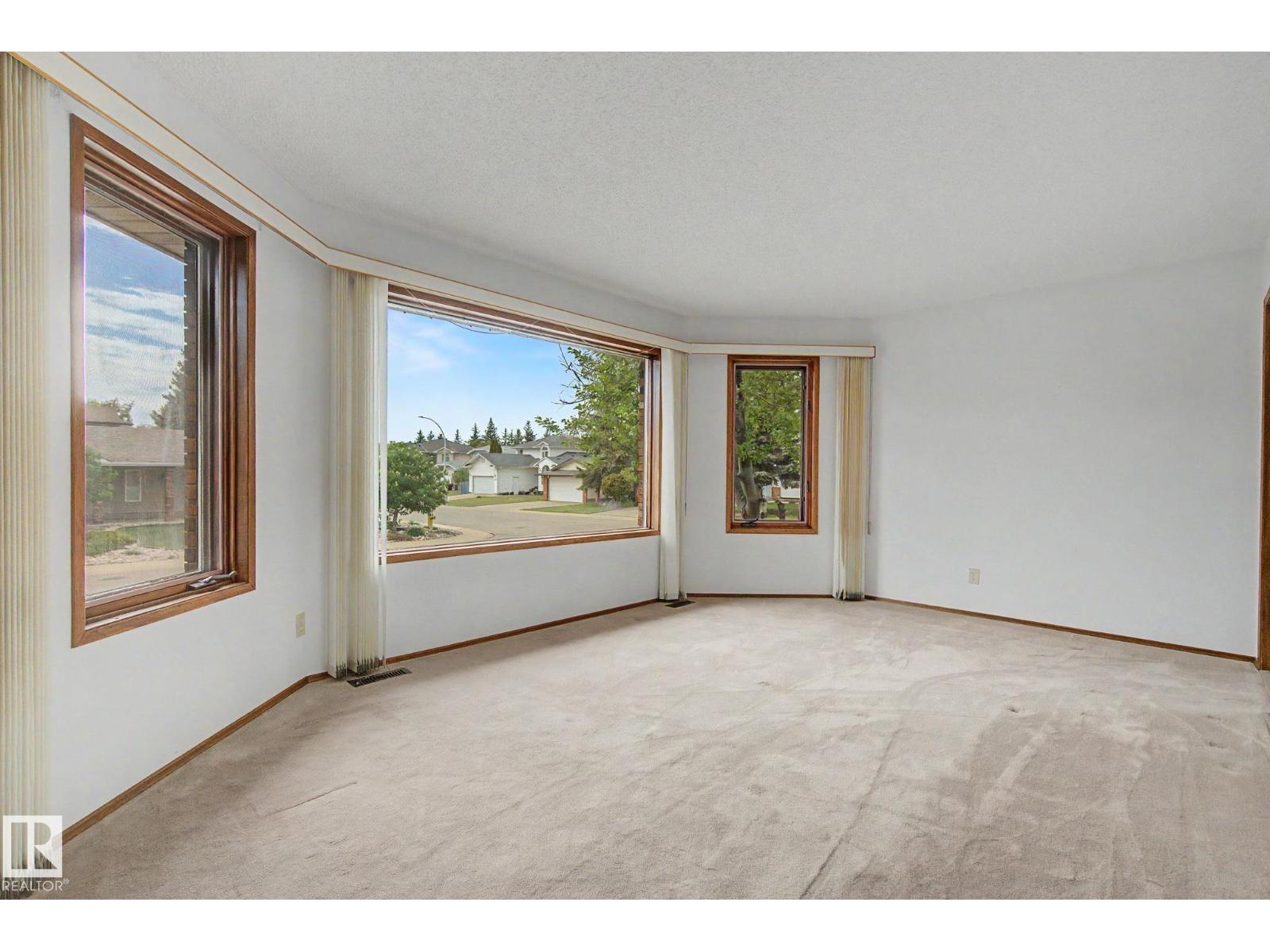 2907 49 ST NW - 8