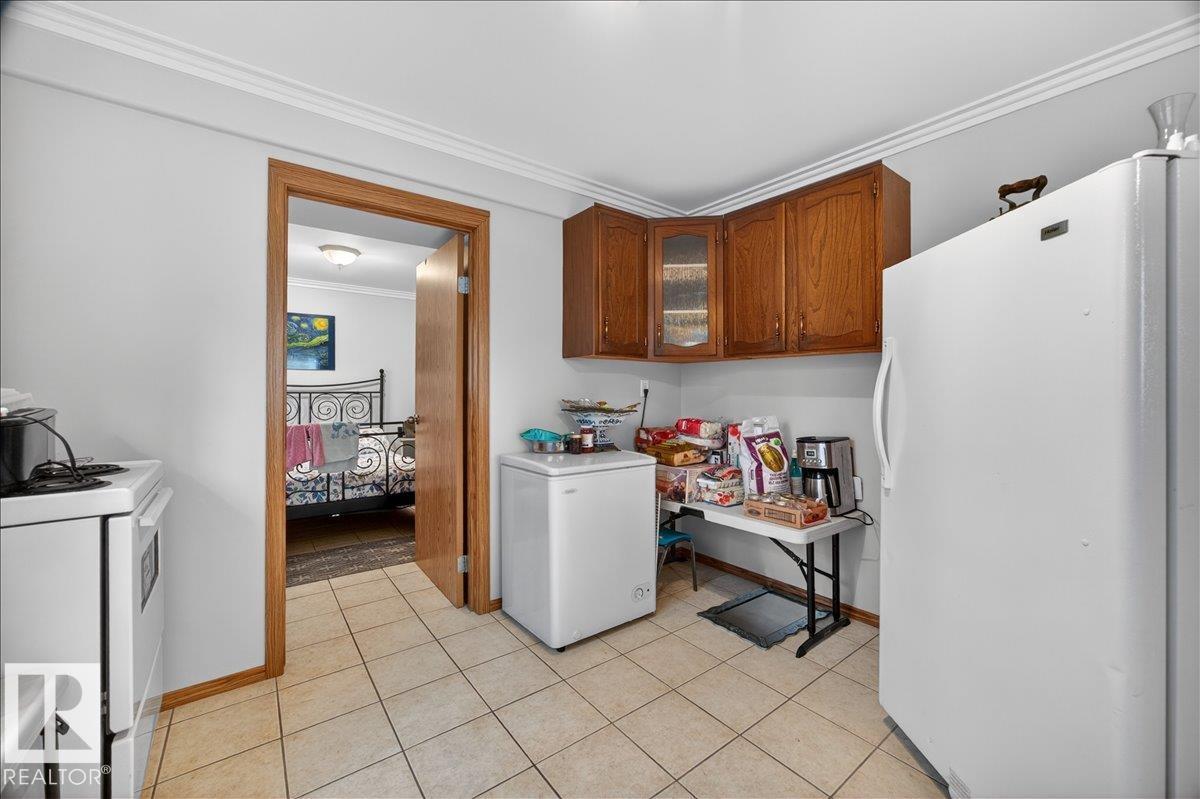 5108 138A AV NW - 28