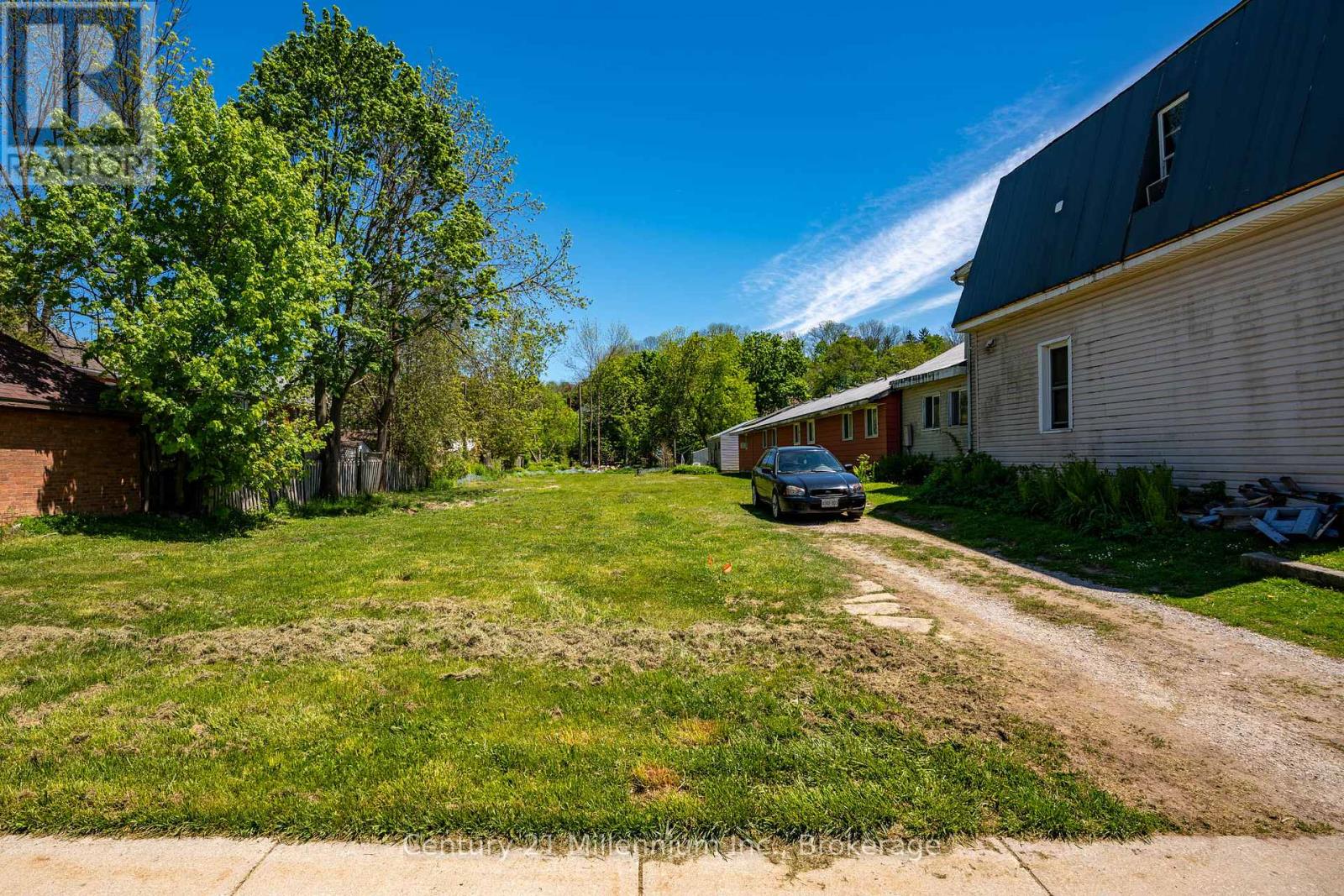 679 3RD AVENUE E, Owen Sound — photo 3