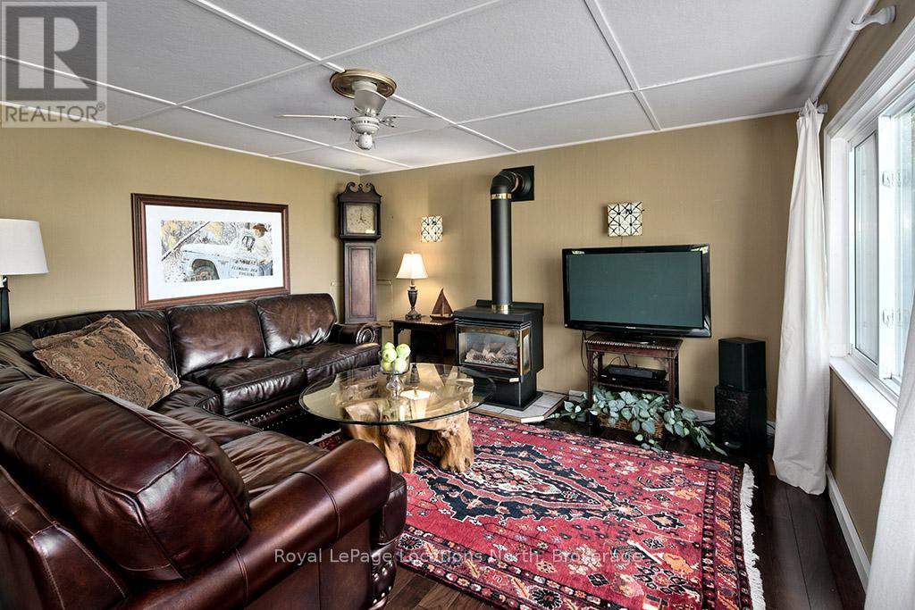 111 FRASER STREET - 17