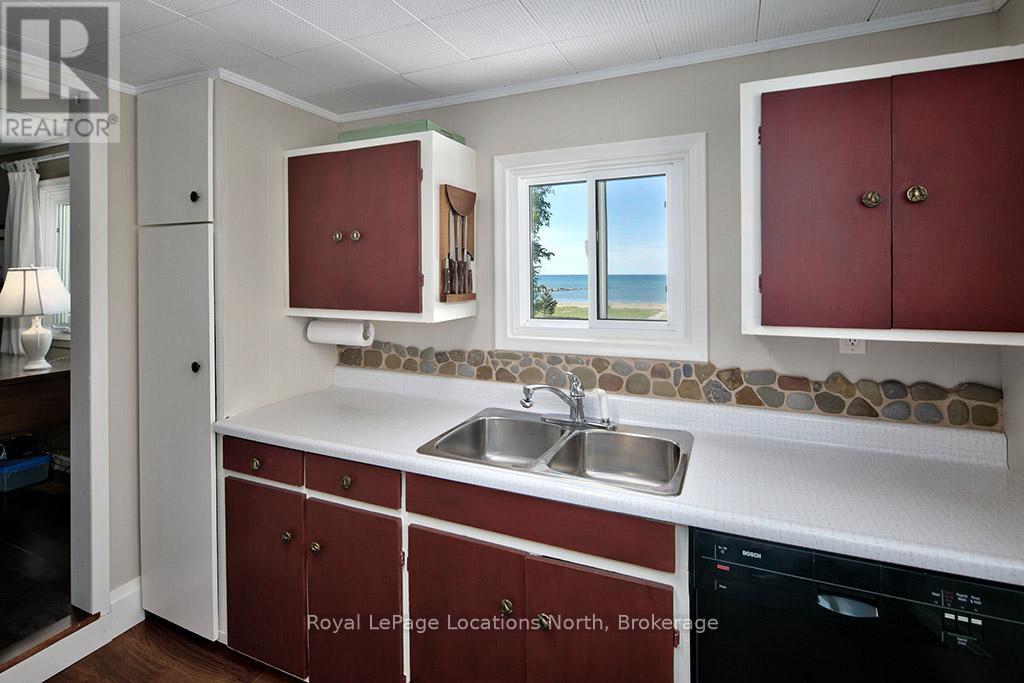 111 FRASER STREET - 20