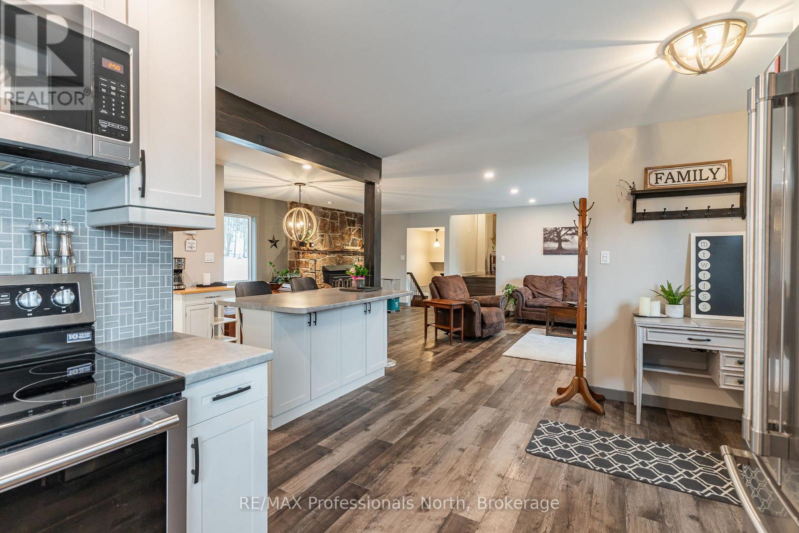 7180 GELERT ROAD - 10