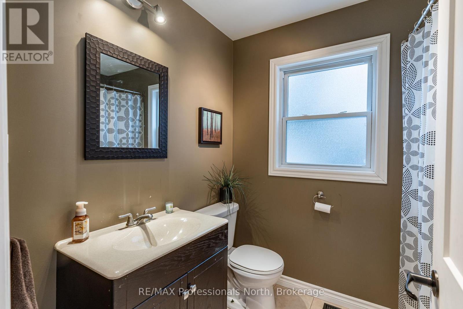 7180 GELERT ROAD - 20