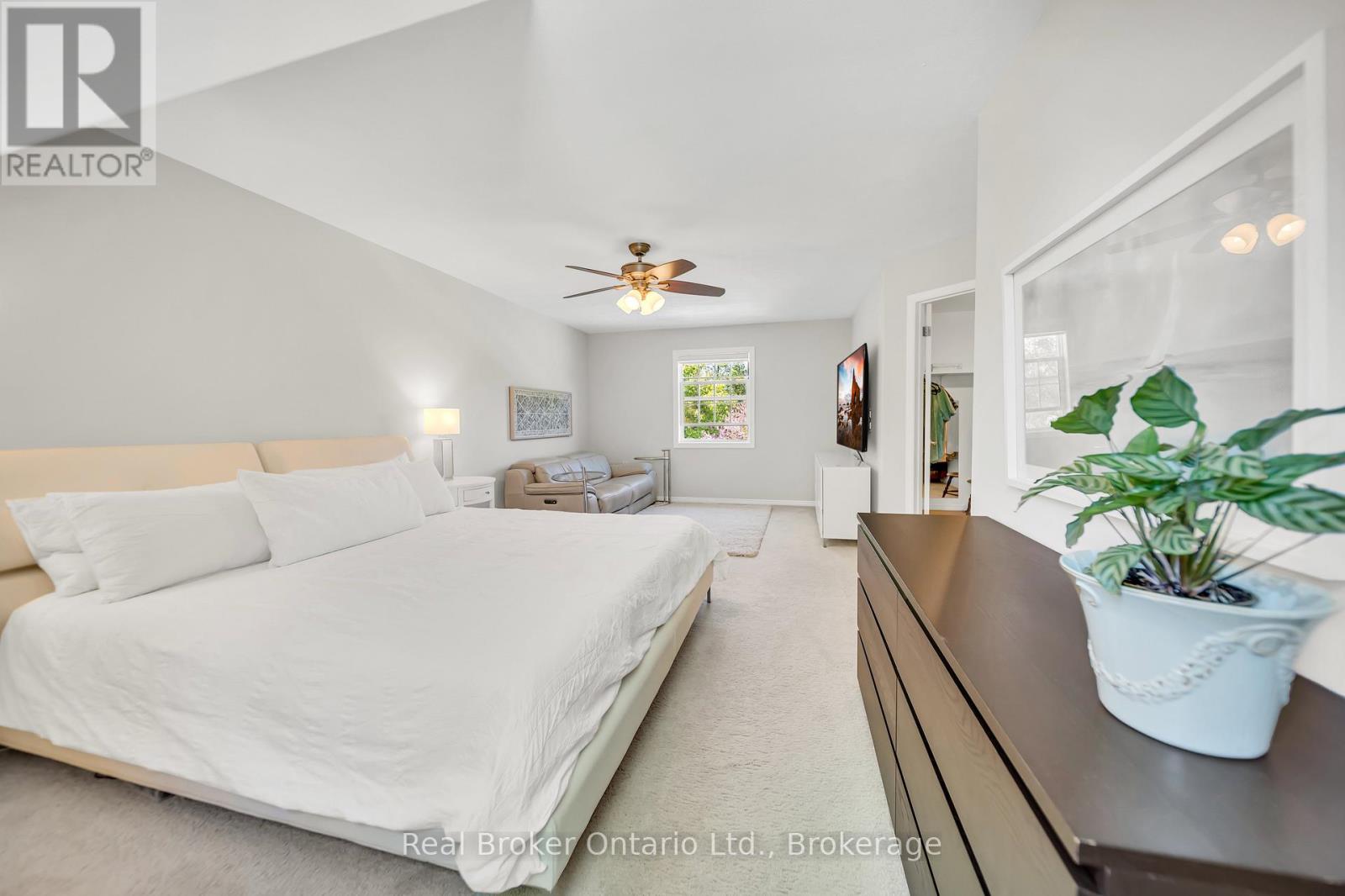 912 PARKWOOD DRIVE - 24