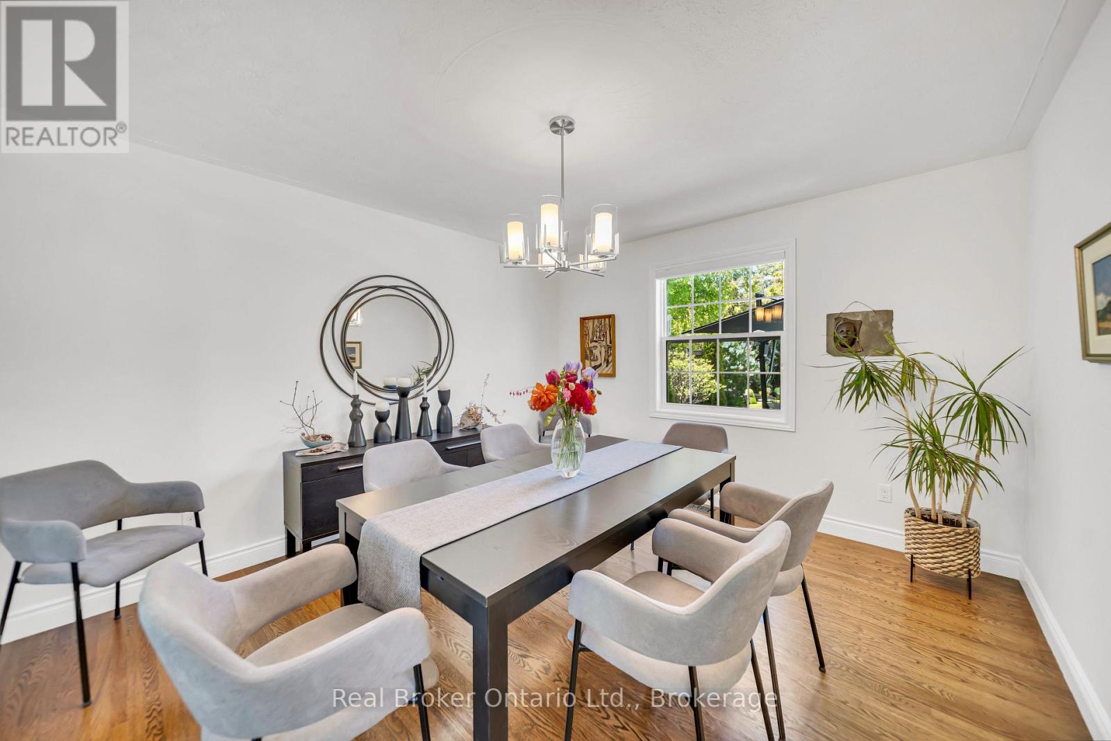 912 PARKWOOD DRIVE - 8