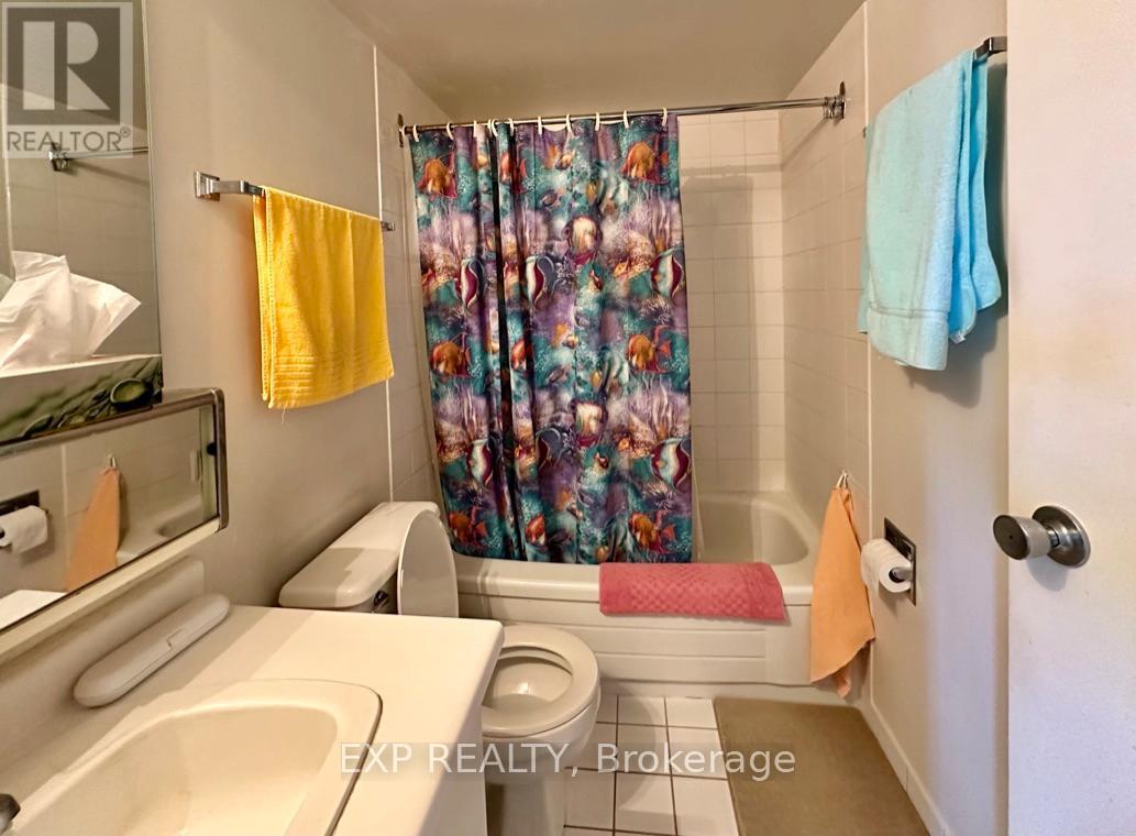 #303 300 WEBB DRIVE - 23