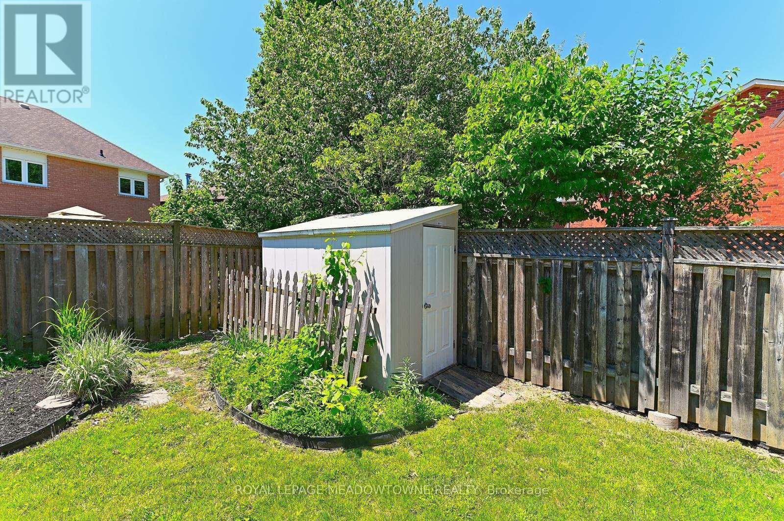 16 HARROP AVENUE - 45