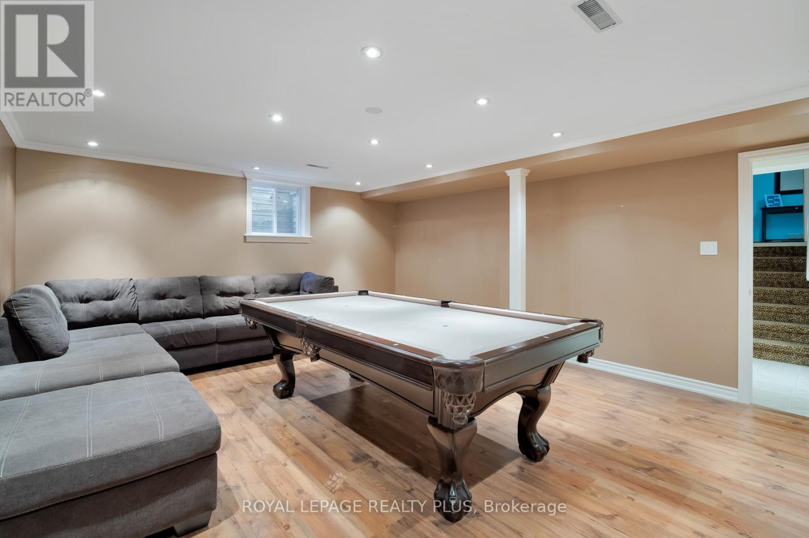 3629 SWIRLINGLEAVES CRESCENT - 35