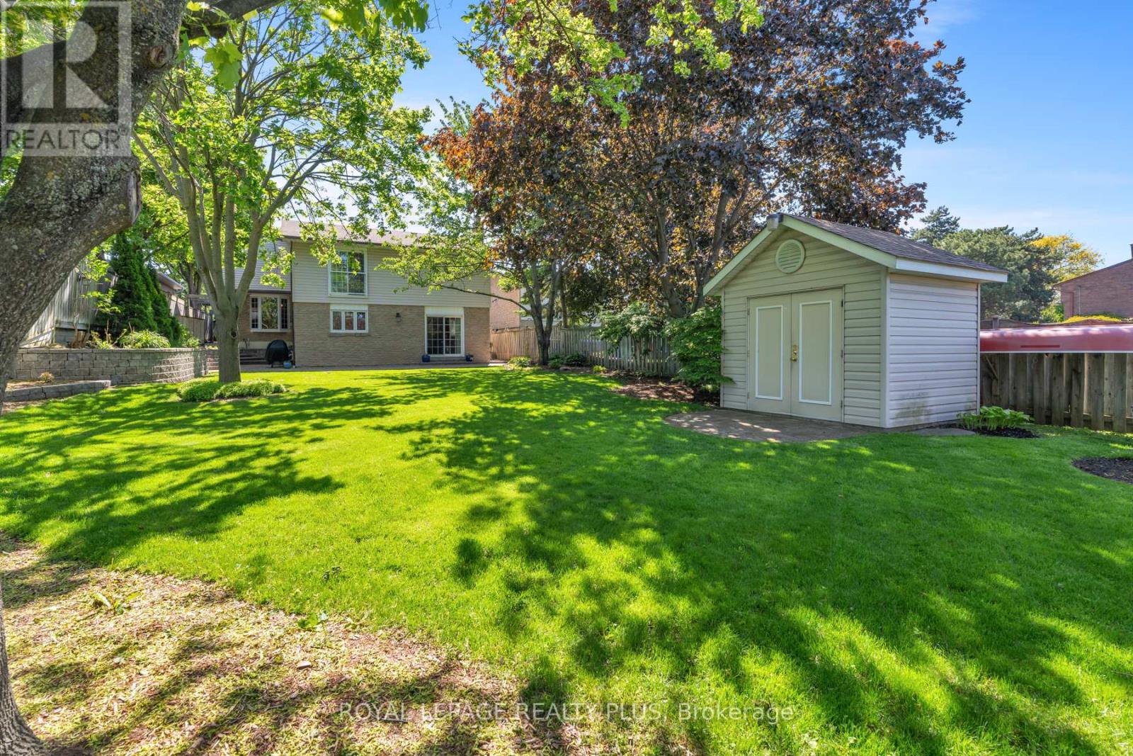 3629 SWIRLINGLEAVES CRESCENT - 48