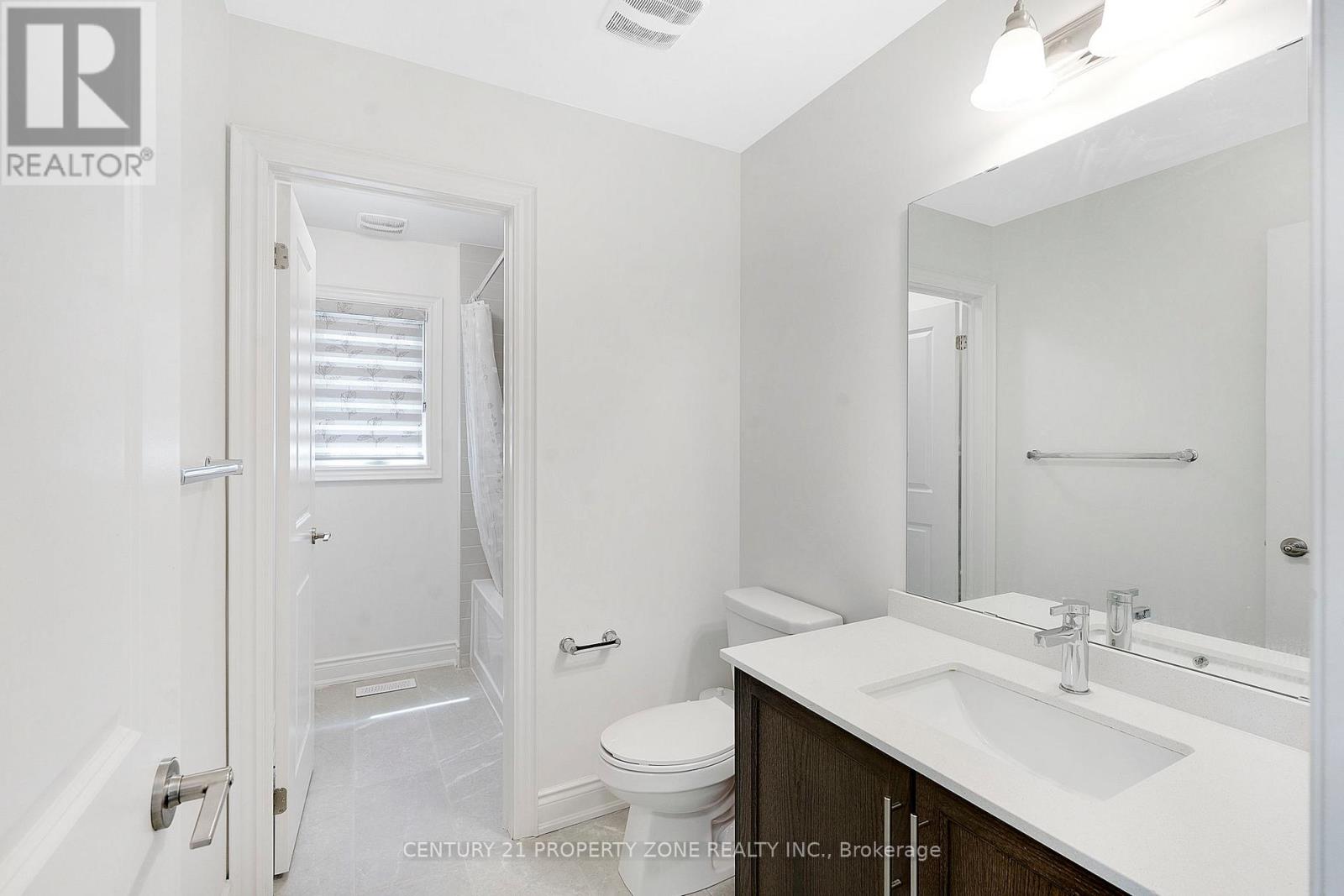 41 MERRIMAC DRIVE - 25