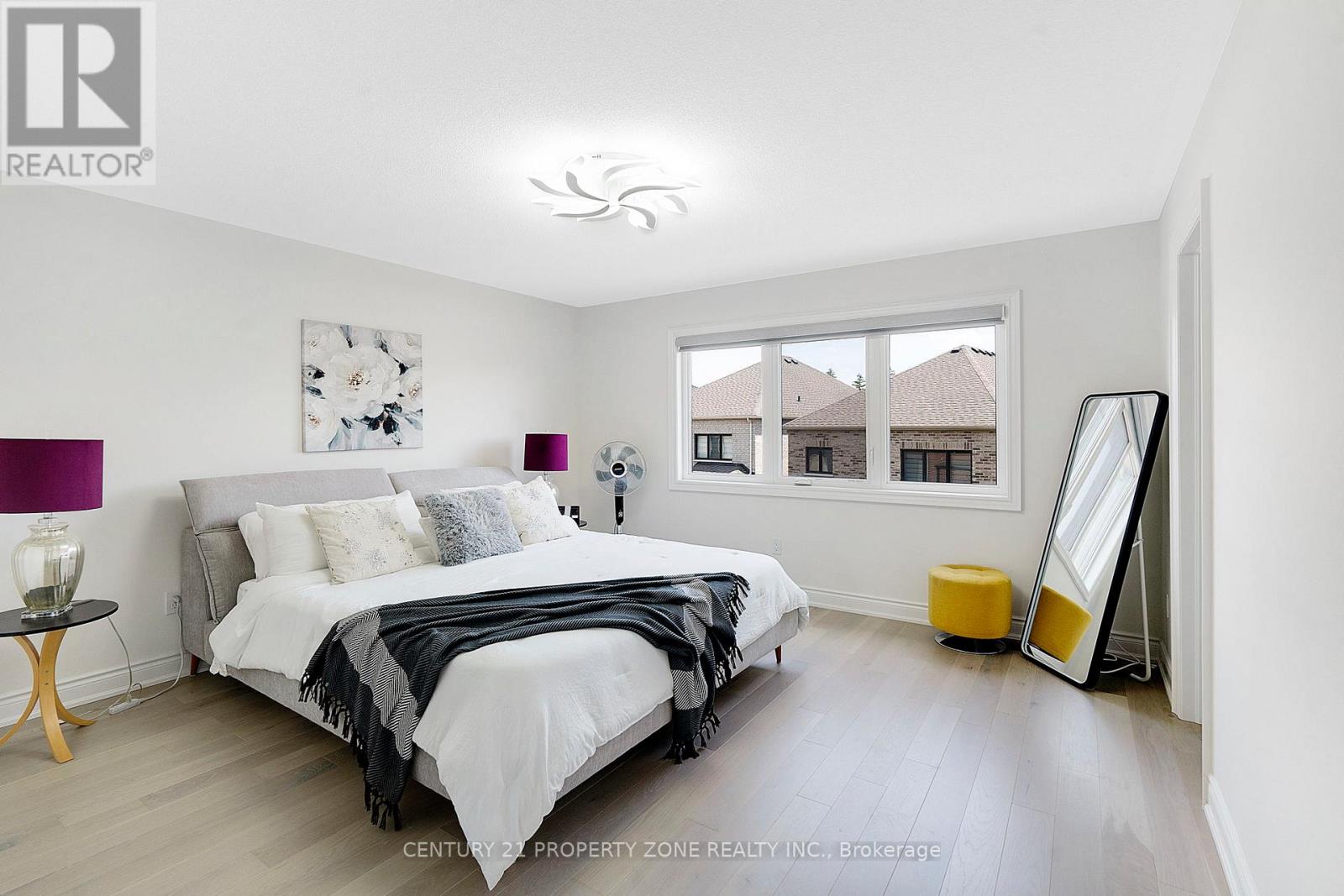 41 MERRIMAC DRIVE - 28